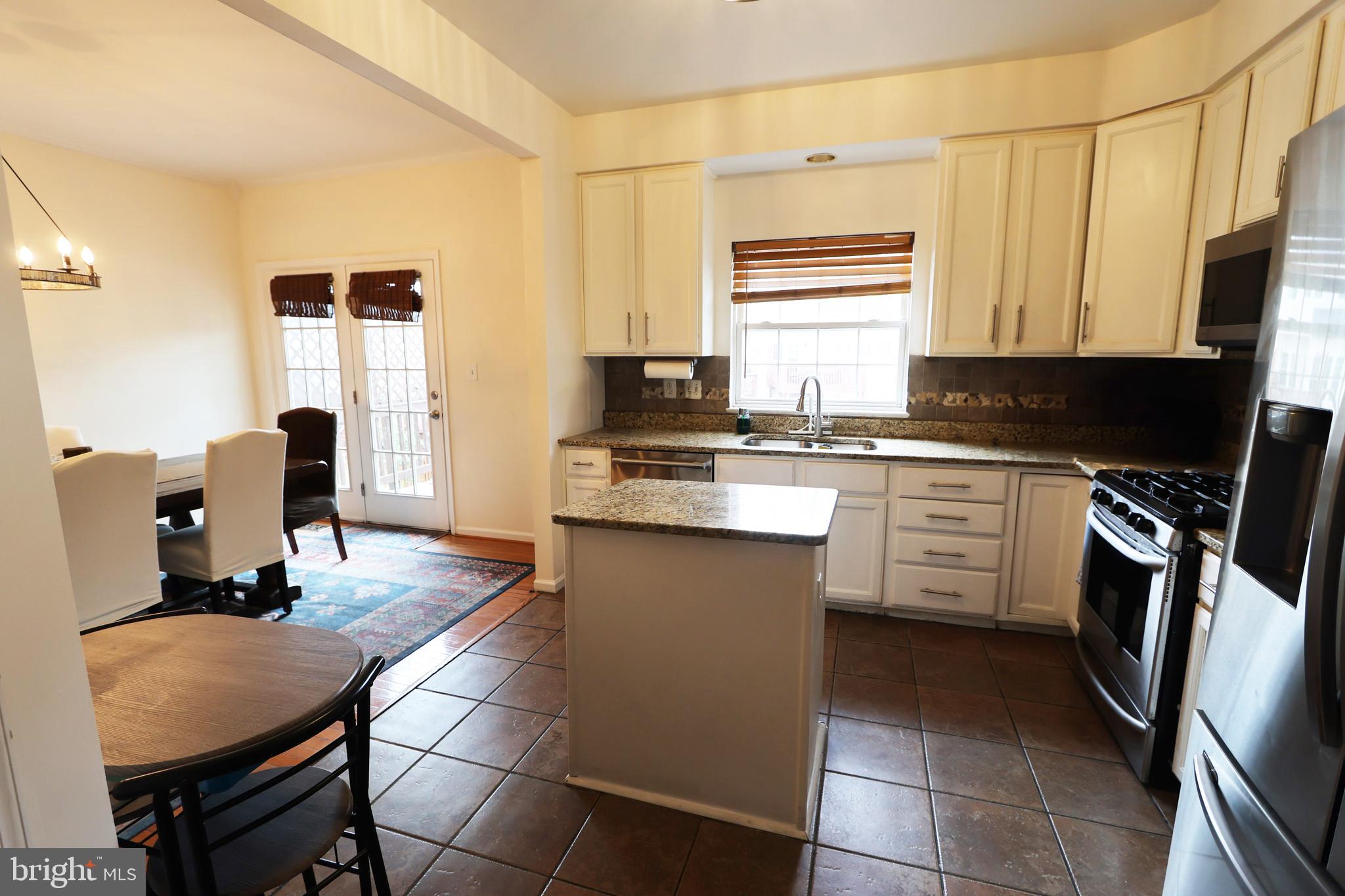 COMPTON VILLAGE - Residential Lease