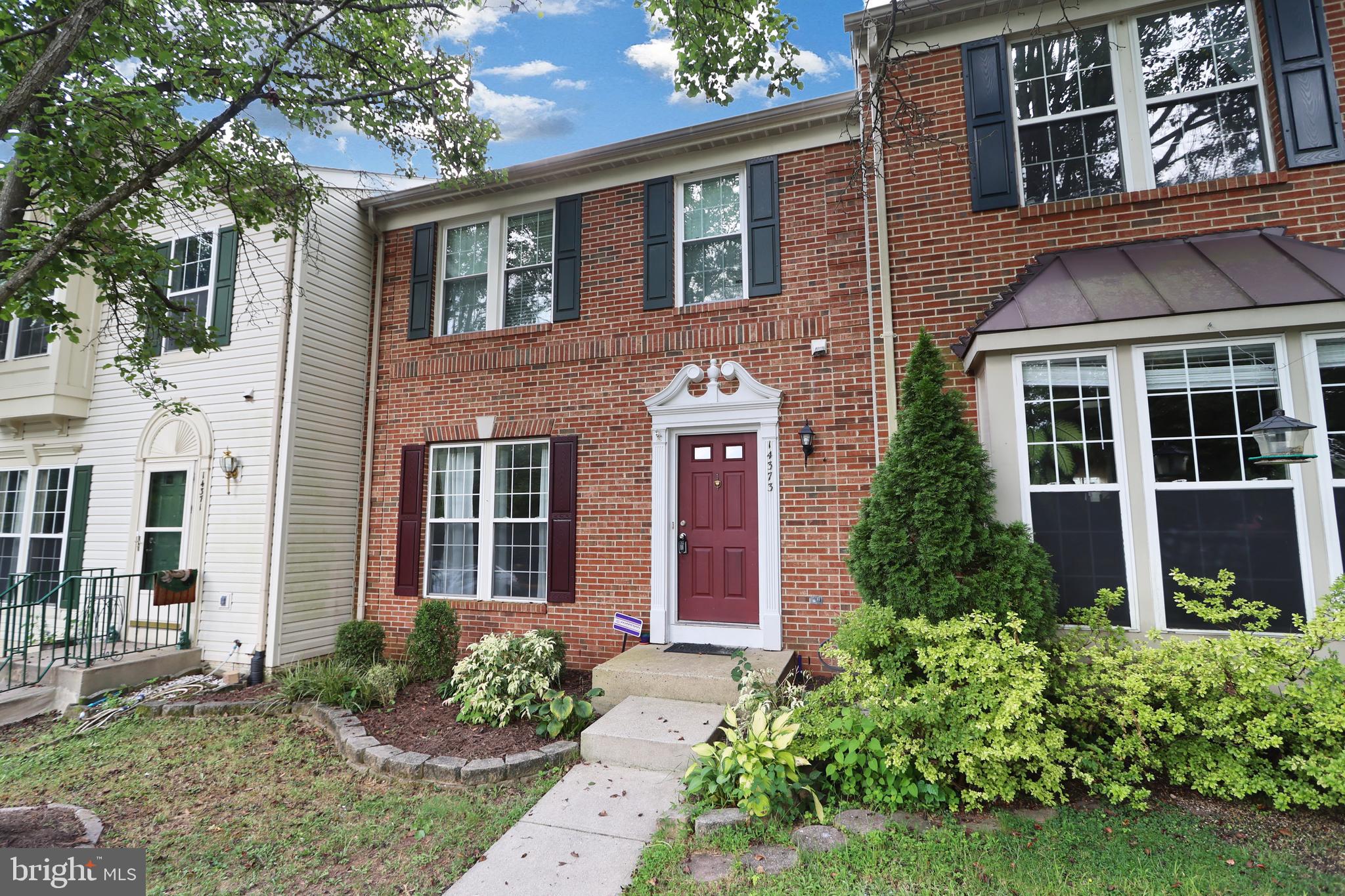 COMPTON VILLAGE - Residential Lease