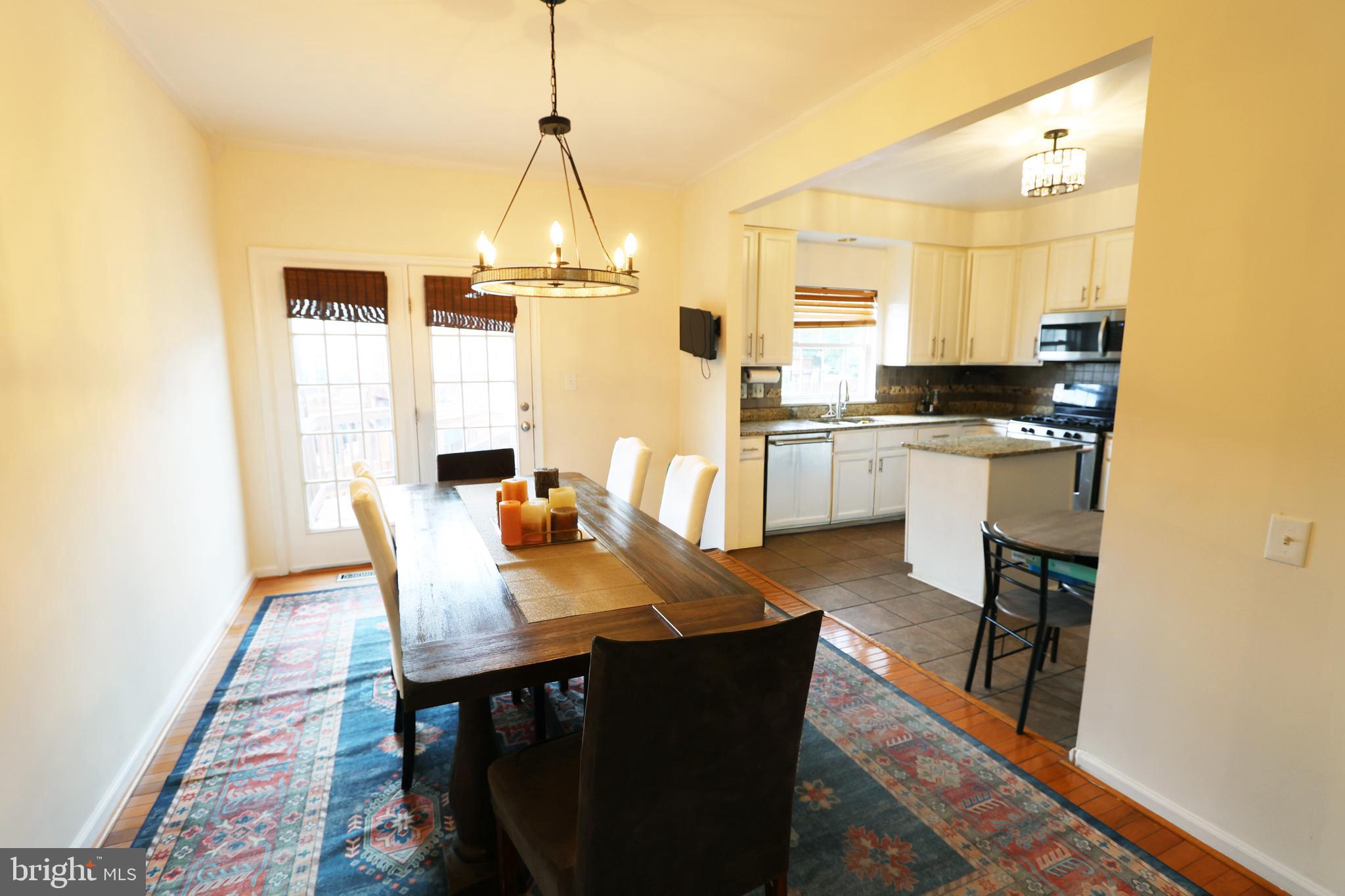 COMPTON VILLAGE - Residential Lease