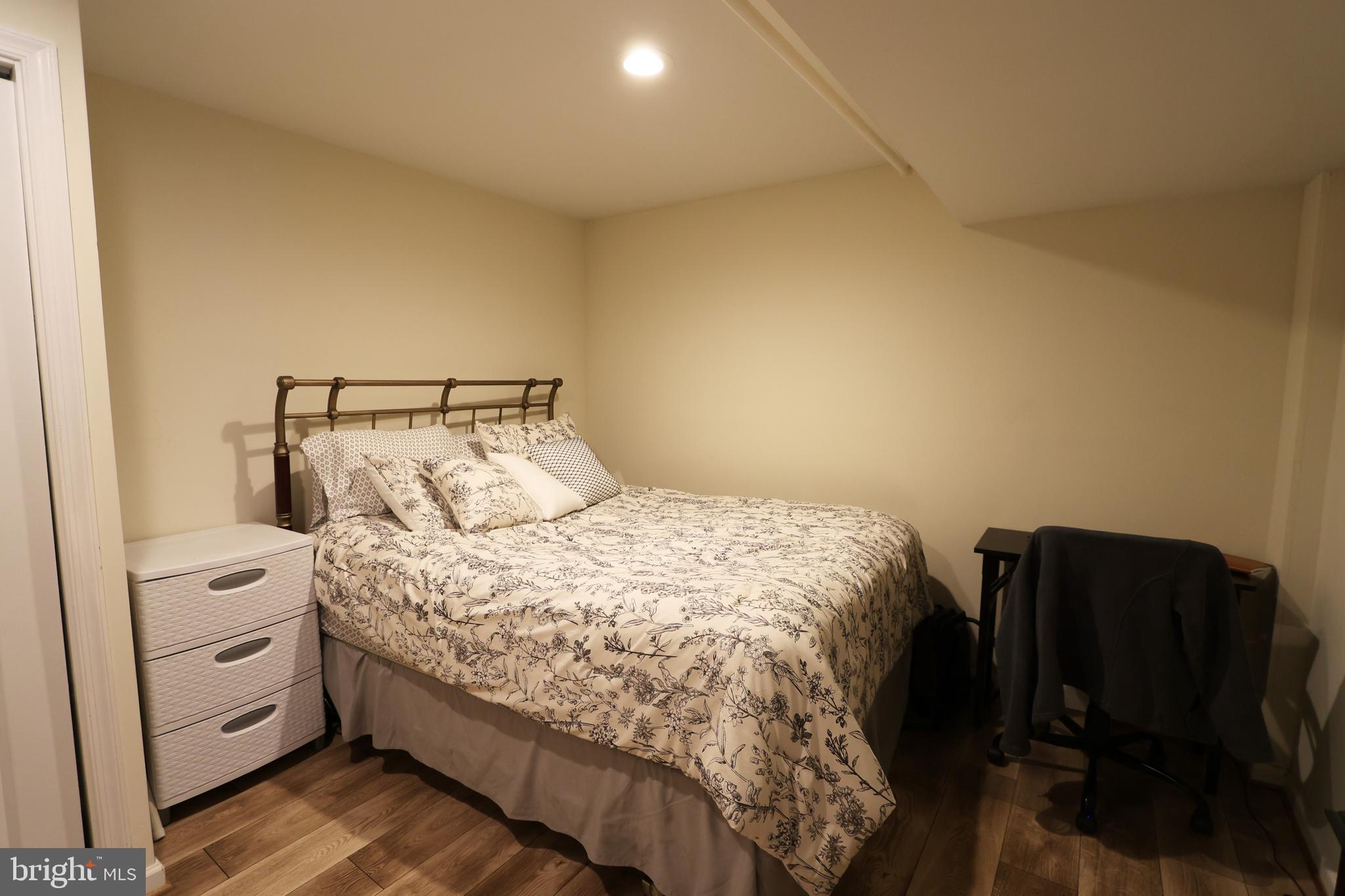 COMPTON VILLAGE - Residential Lease