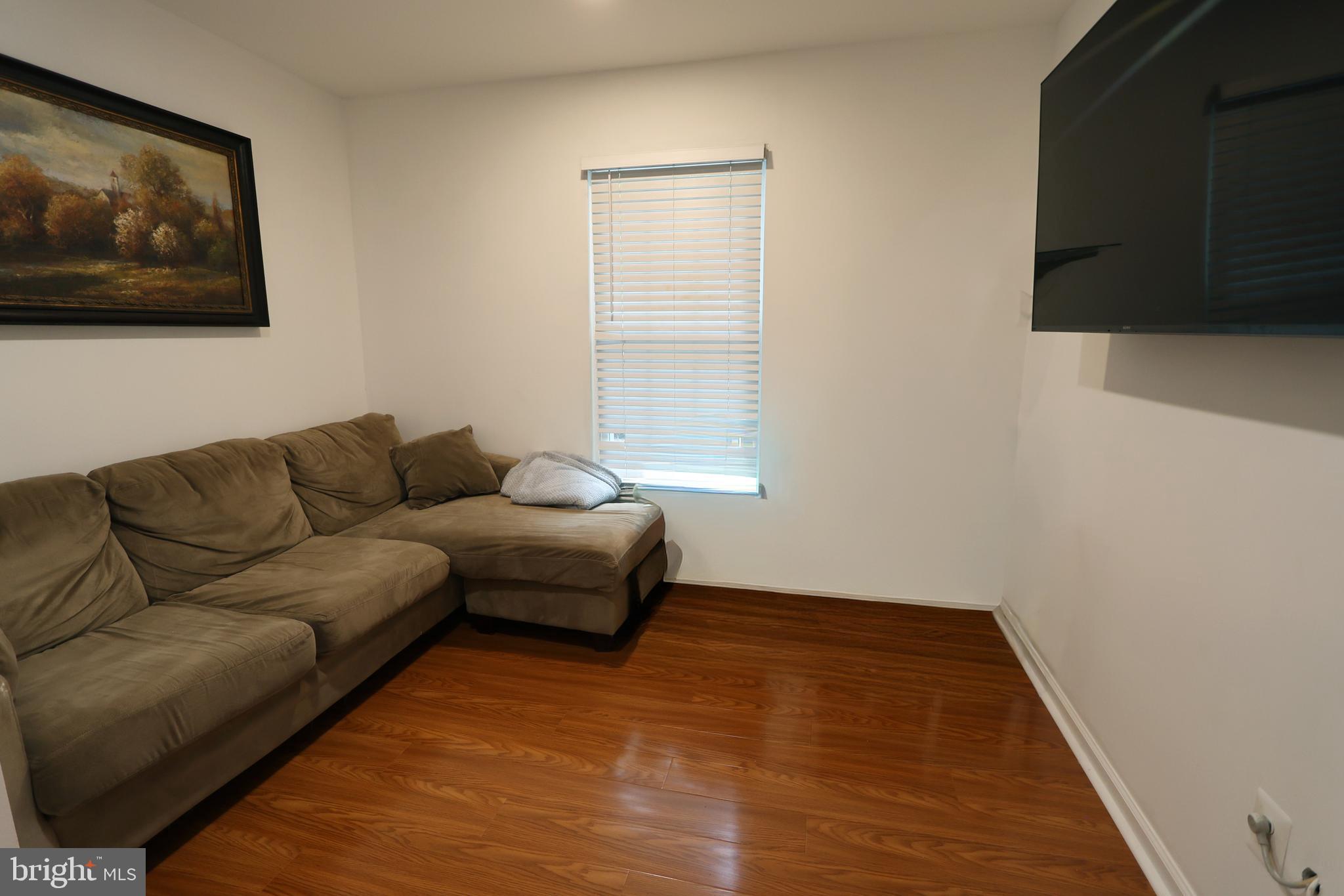 COMPTON VILLAGE - Residential Lease