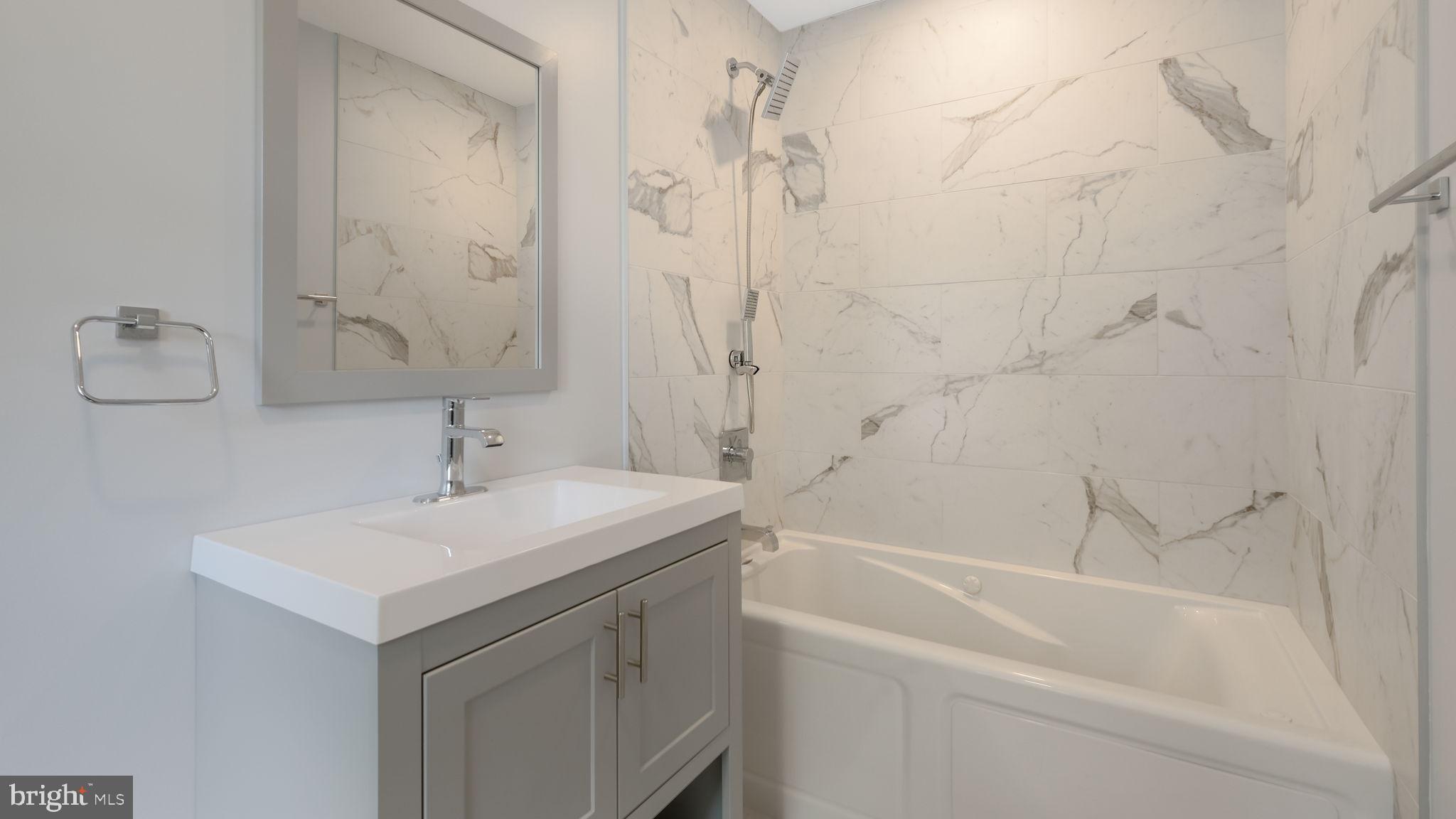 OAKMONT - Residential