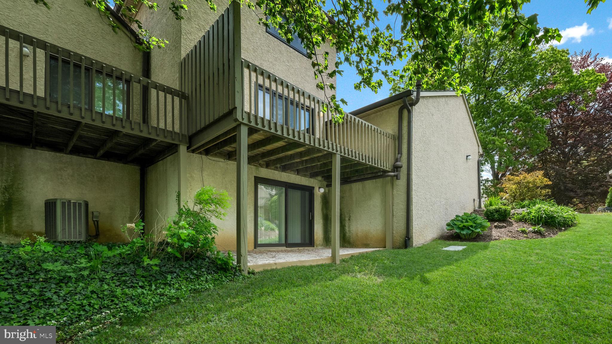 OAKMONT - Residential