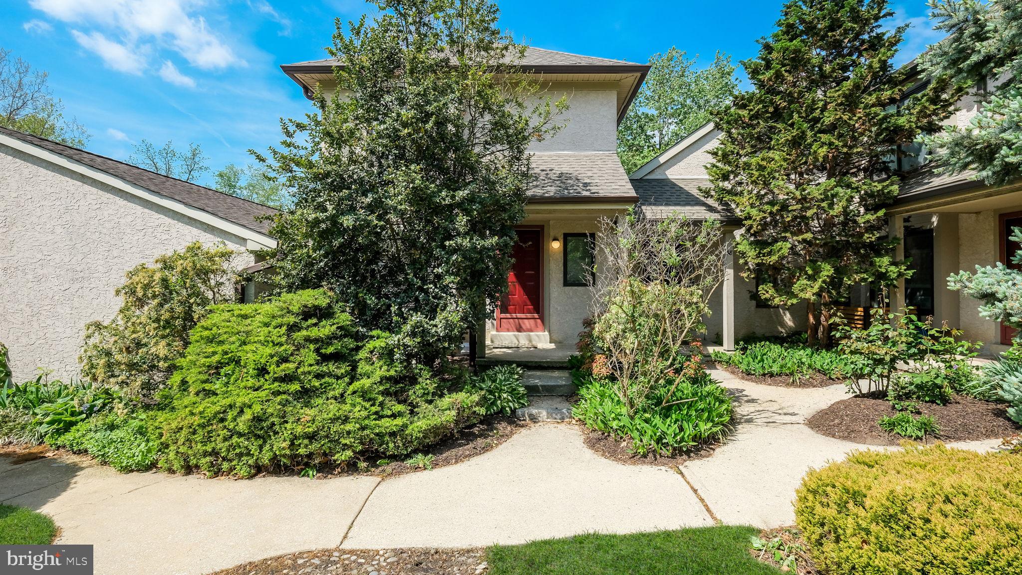 OAKMONT - Residential
