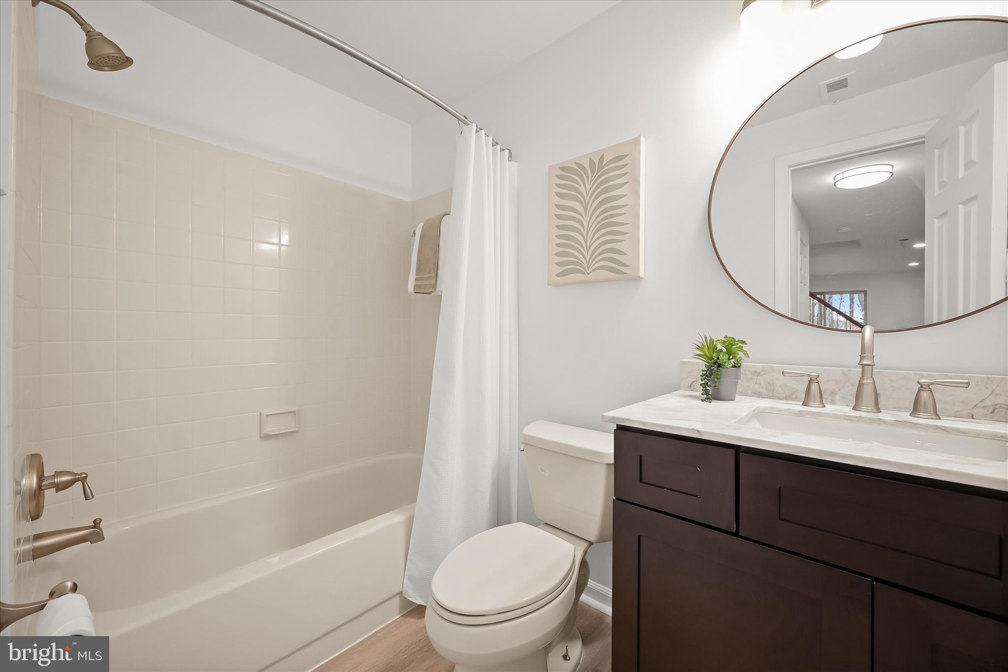 CHURCHILL TOWN SECTOR - Residential