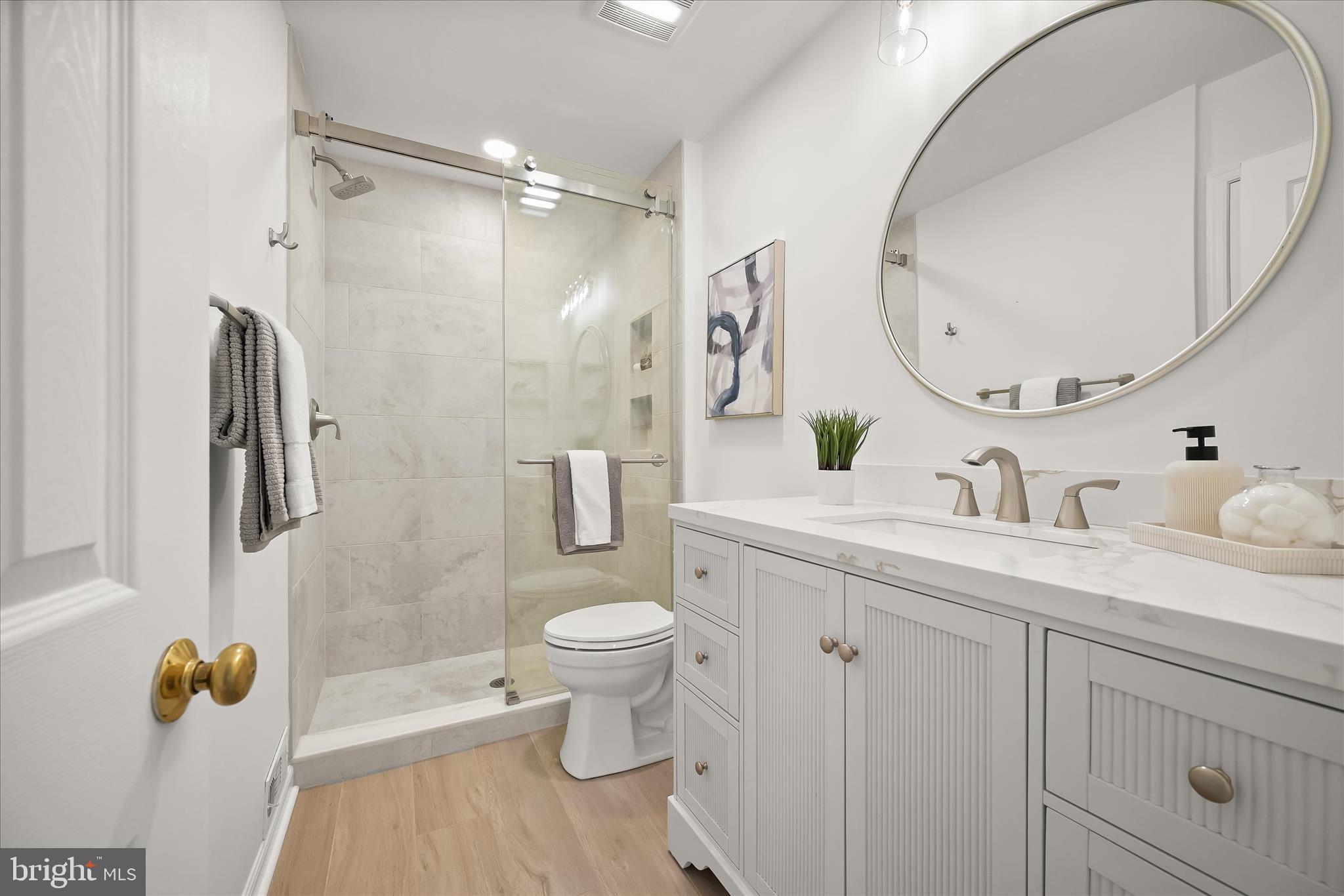 CHURCHILL TOWN SECTOR - Residential