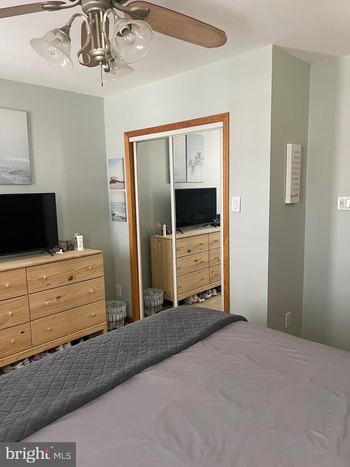 WHITMAN - Residential