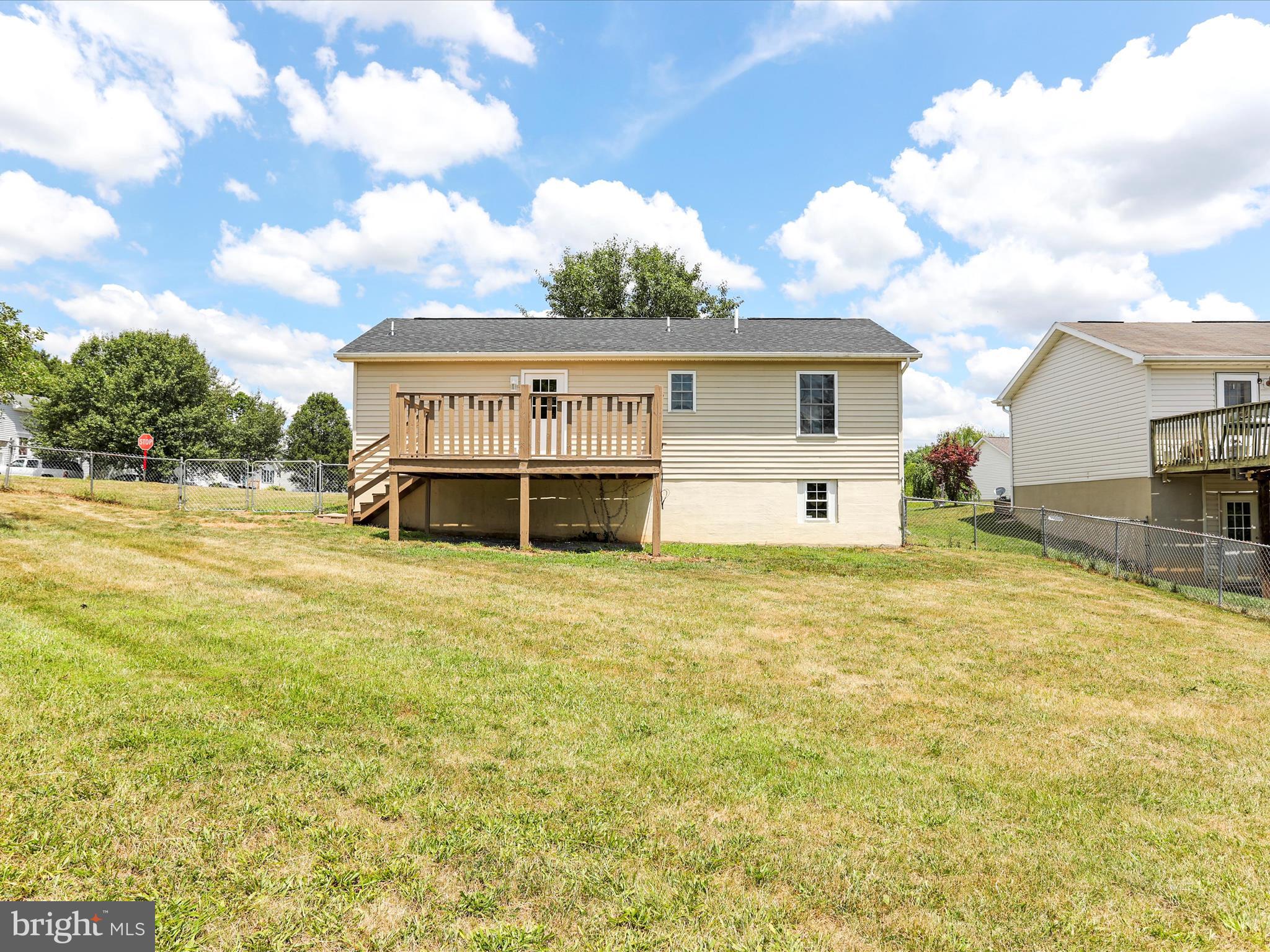 WILDFLOWER RIDGE - Residential