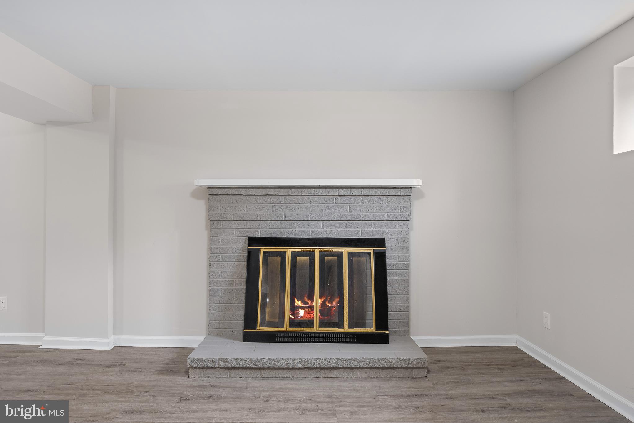 NORRIS PYLES - Residential