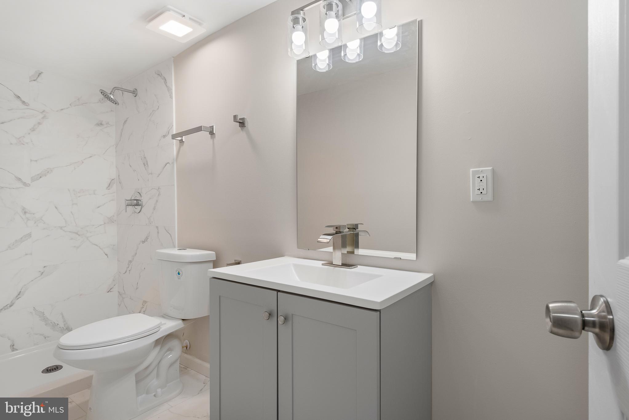 NORRIS PYLES - Residential