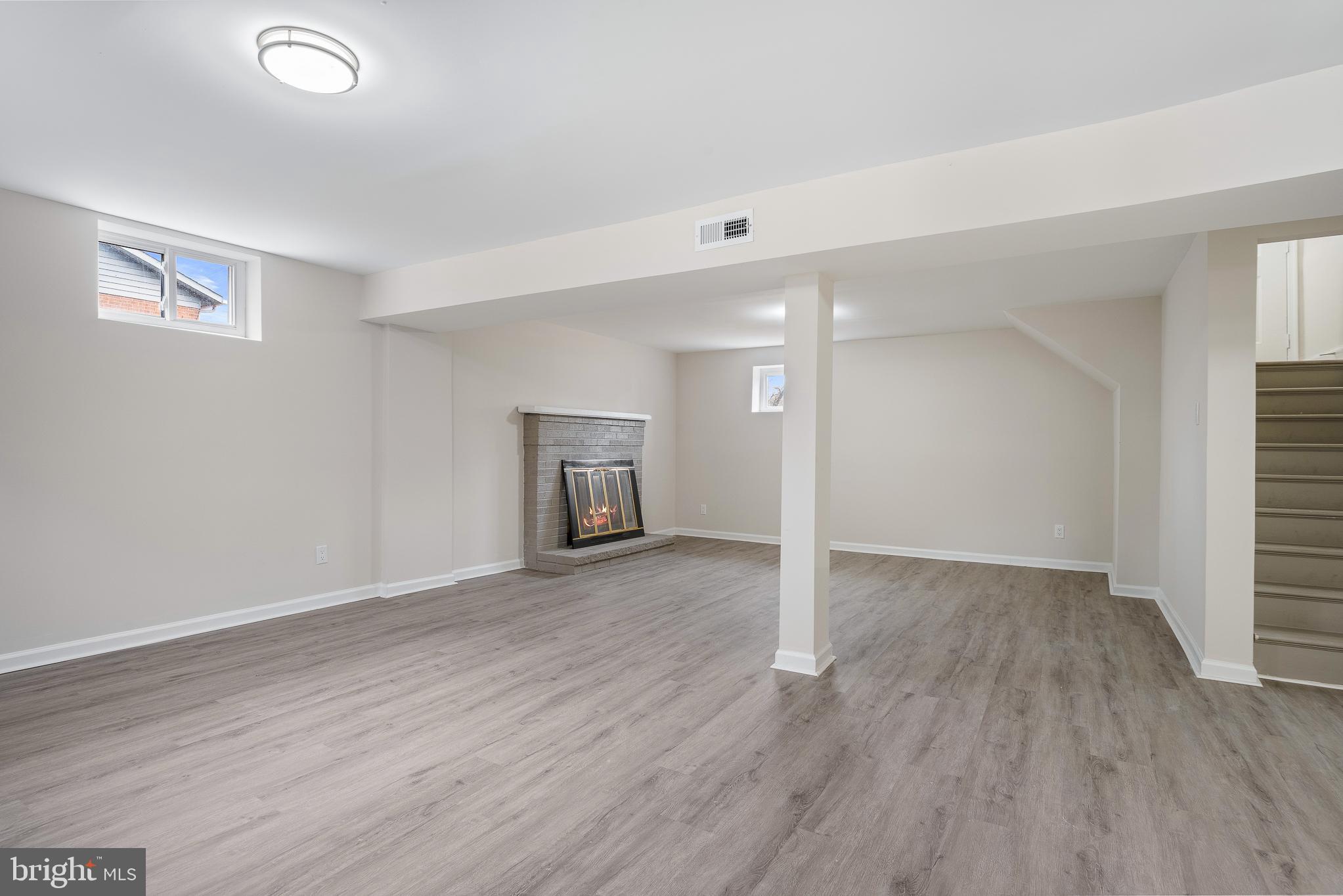 NORRIS PYLES - Residential