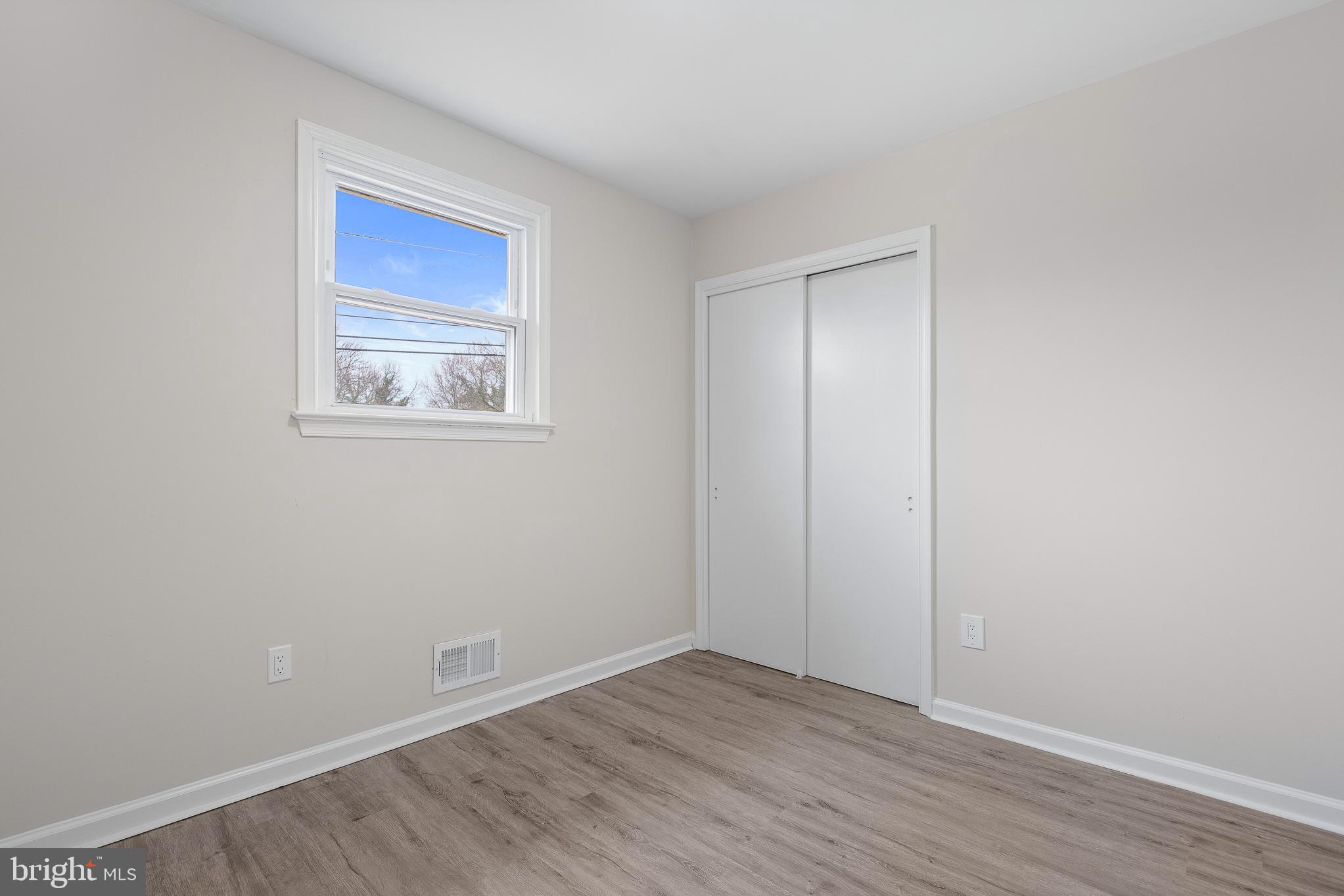 NORRIS PYLES - Residential