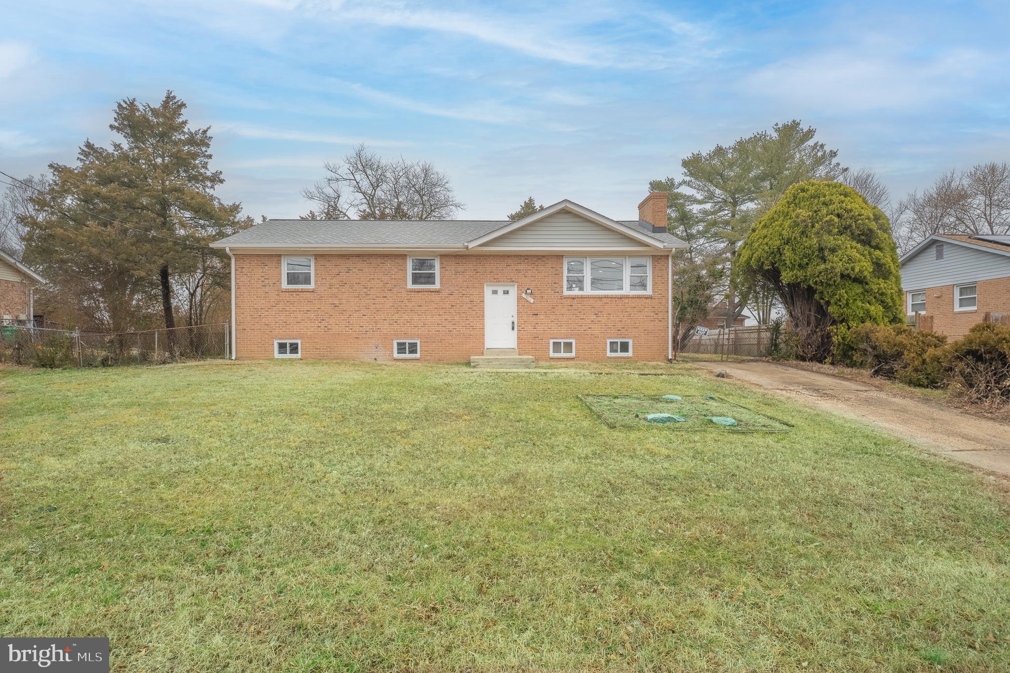 NORRIS PYLES - Residential