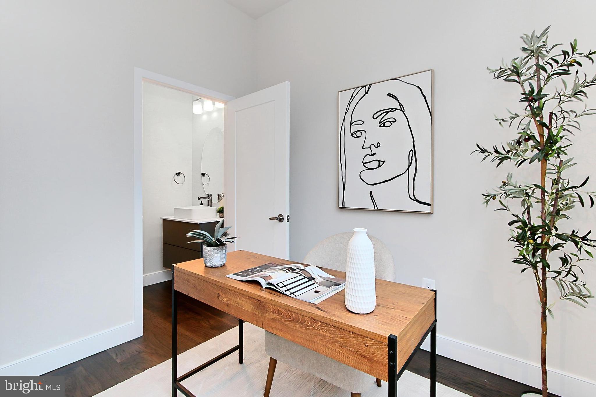 CLARENDON - Residential