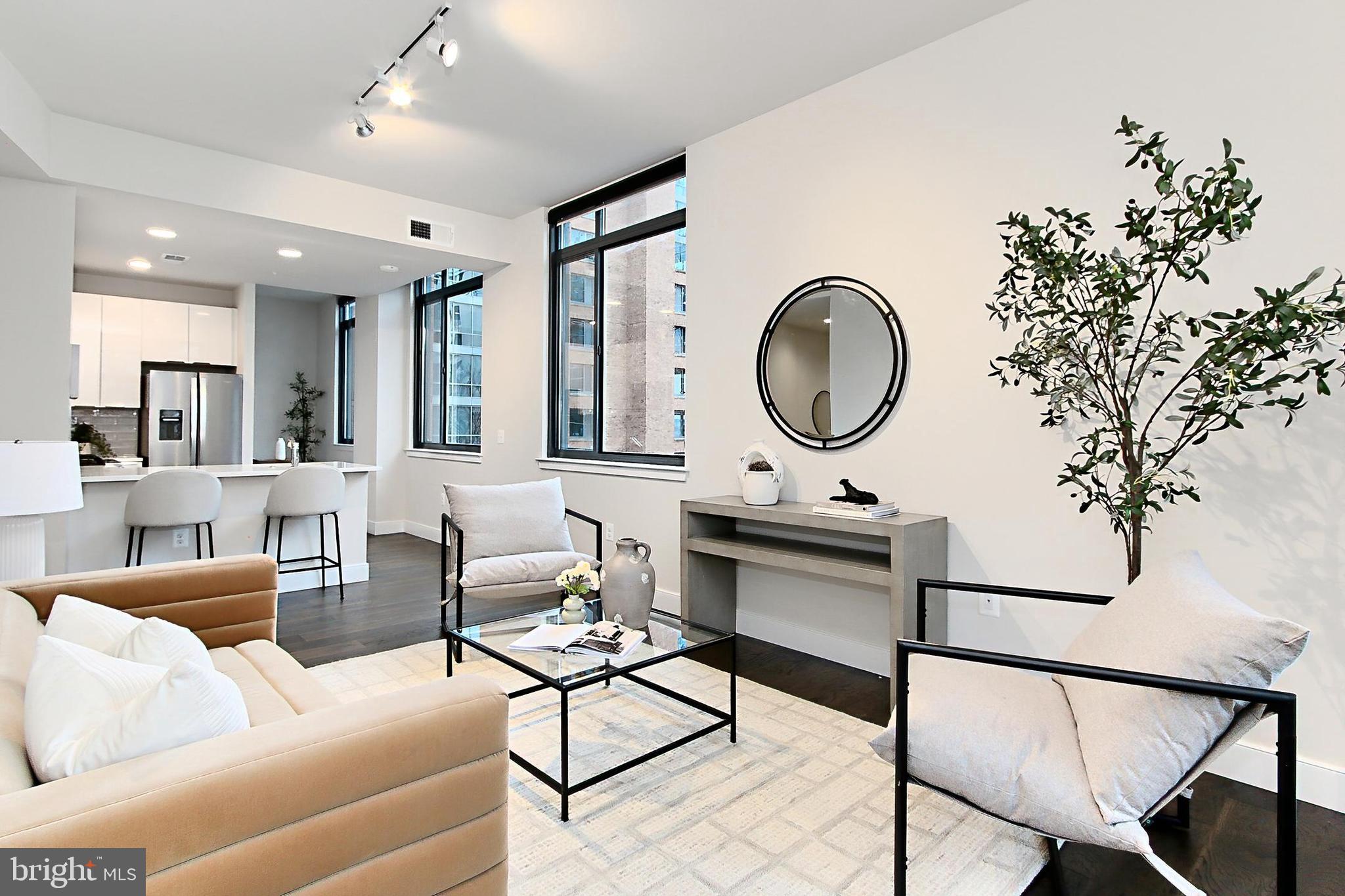 CLARENDON - Residential