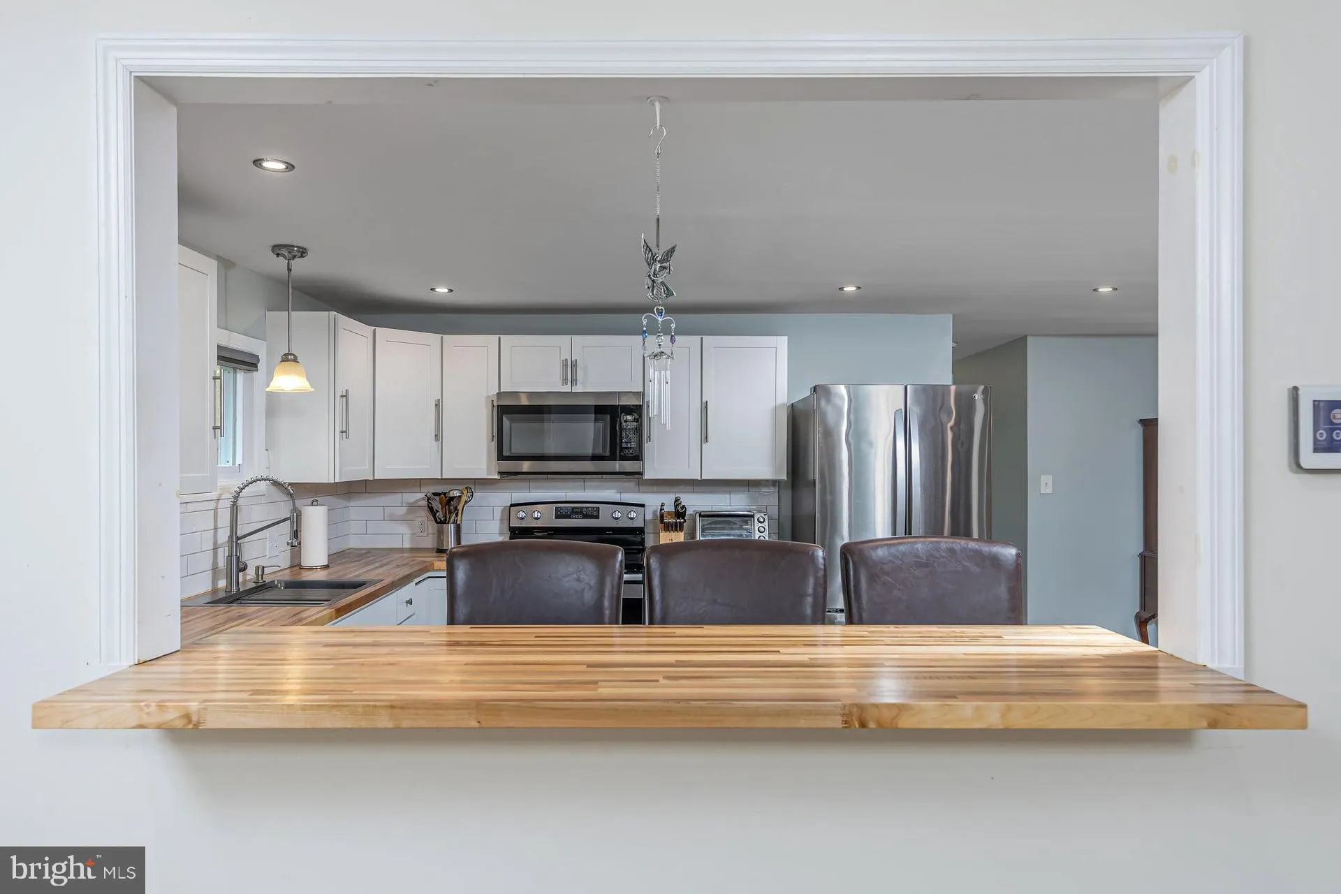 Buena, New Jersey 08310, United States, 4 Bedrooms Bedrooms, ,3 BathroomsBathrooms,Residential,Active,250075