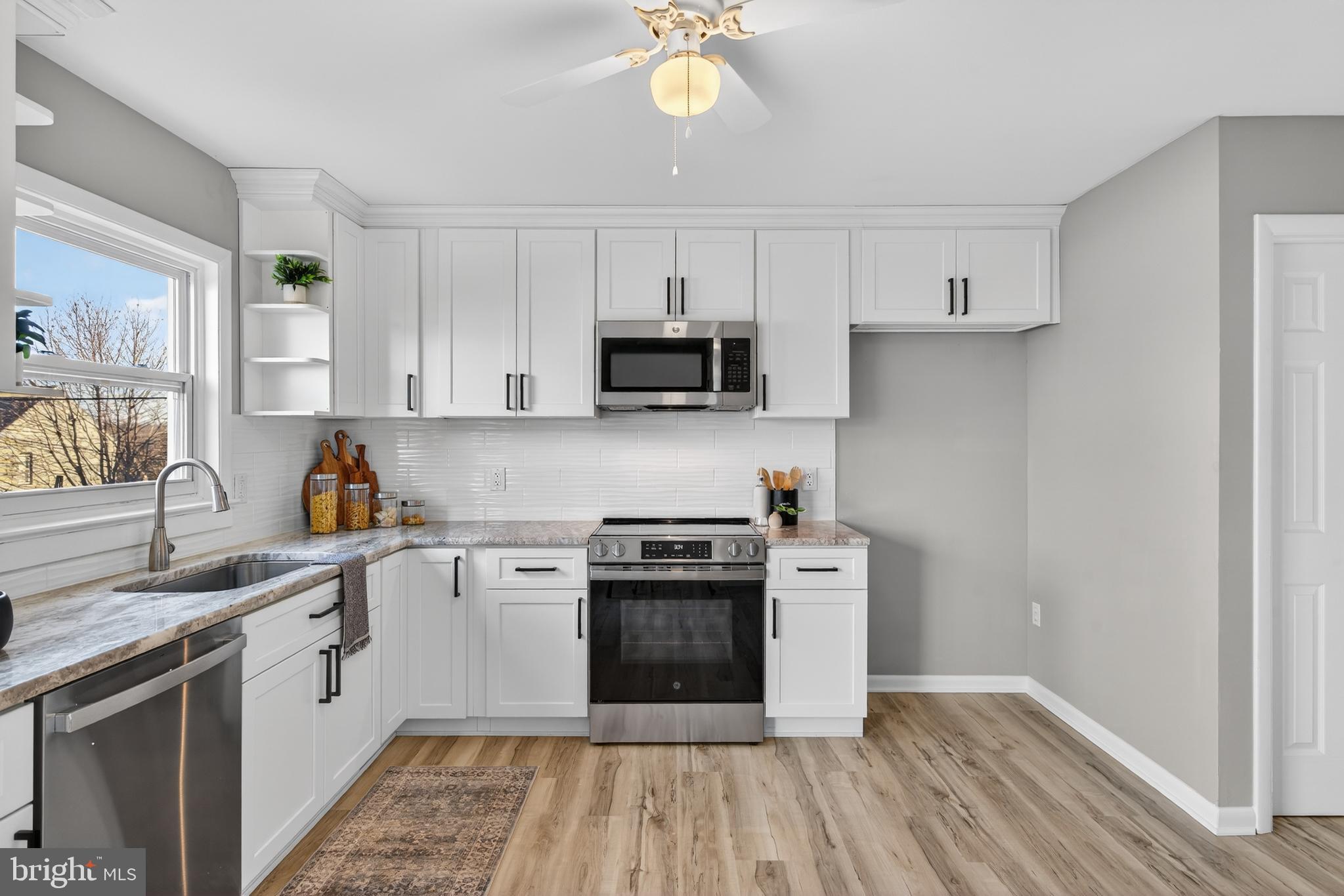 CABBAGE HILL - Residential