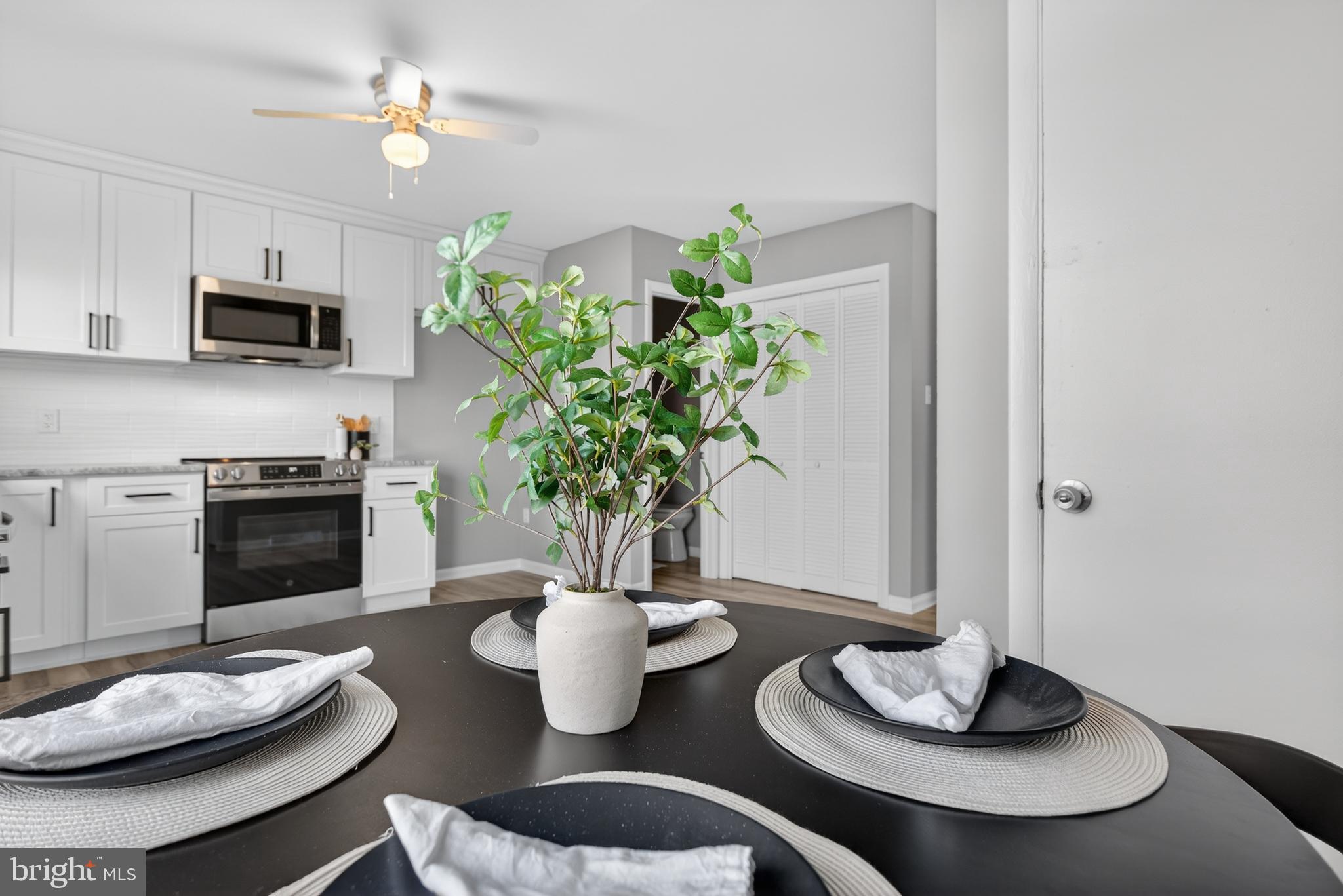 CABBAGE HILL - Residential