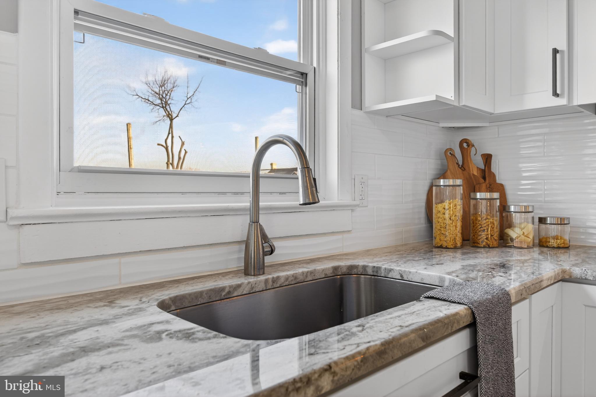 CABBAGE HILL - Residential