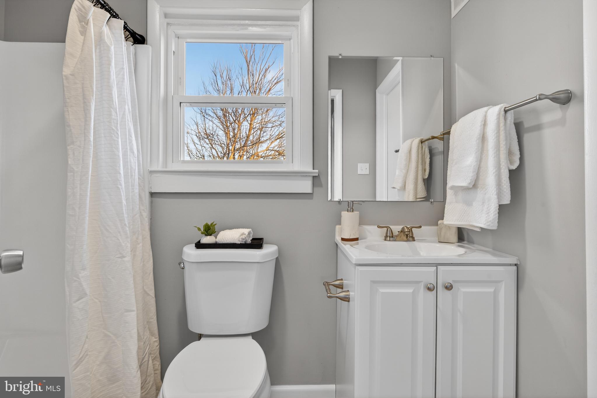 CABBAGE HILL - Residential