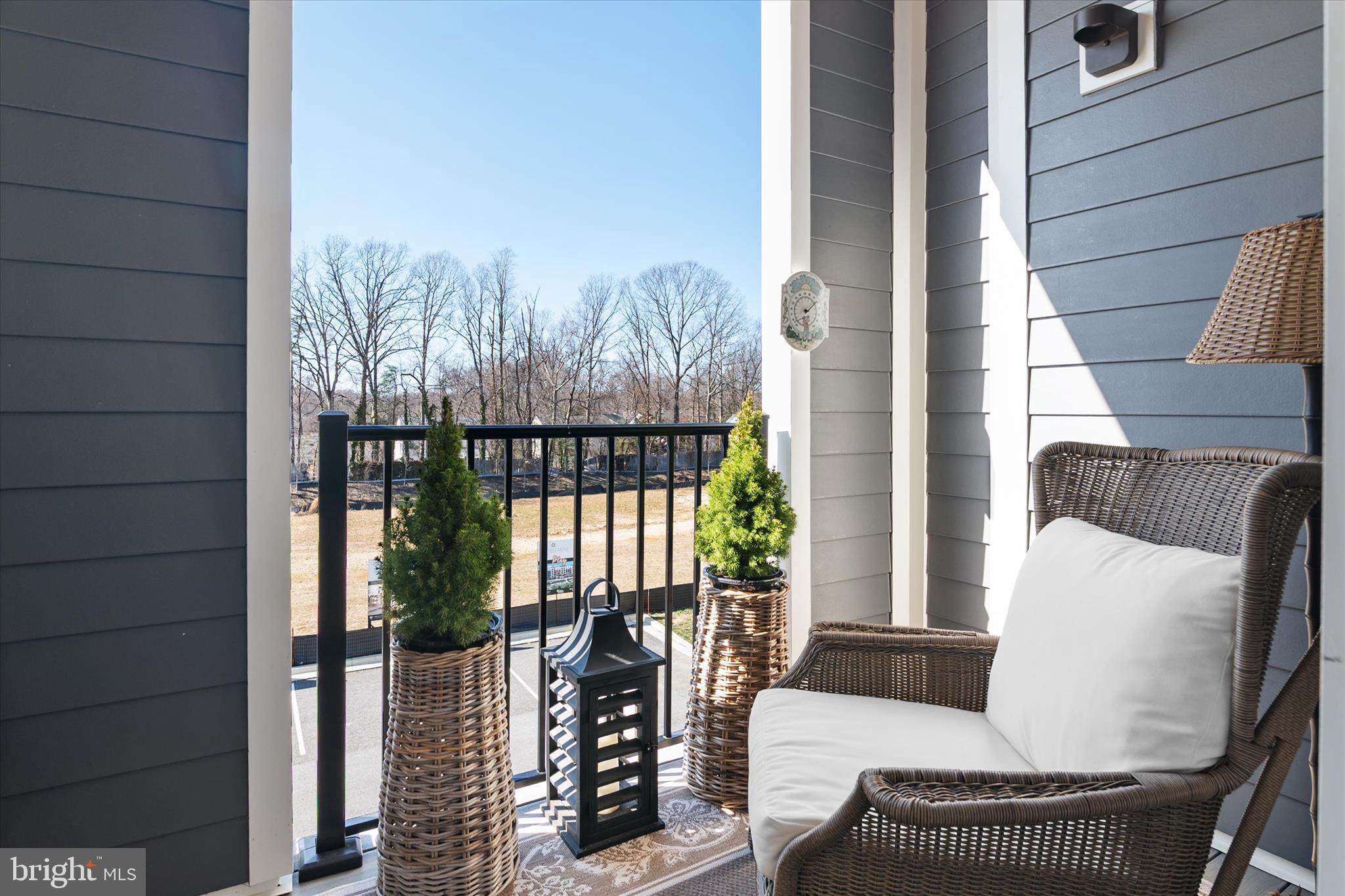 ELEMENT AT MILL CREEK - Residential