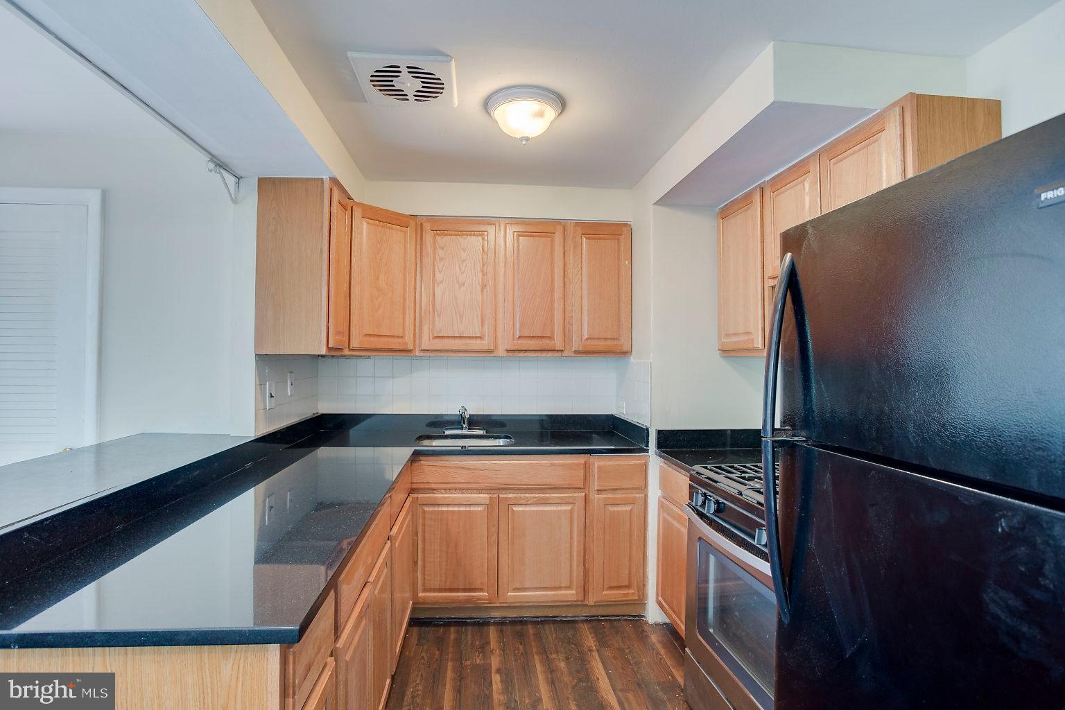 GARDENVILLAGE APARTMENTS AND TOWNHOMES - Residential