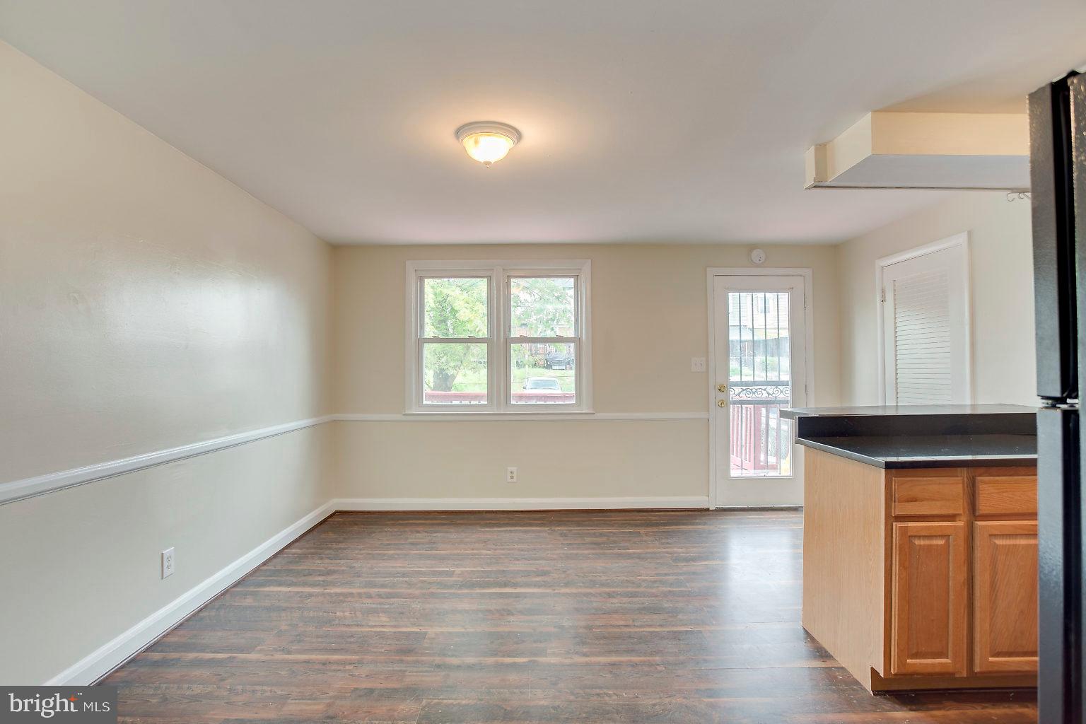 GARDENVILLAGE APARTMENTS AND TOWNHOMES - Residential