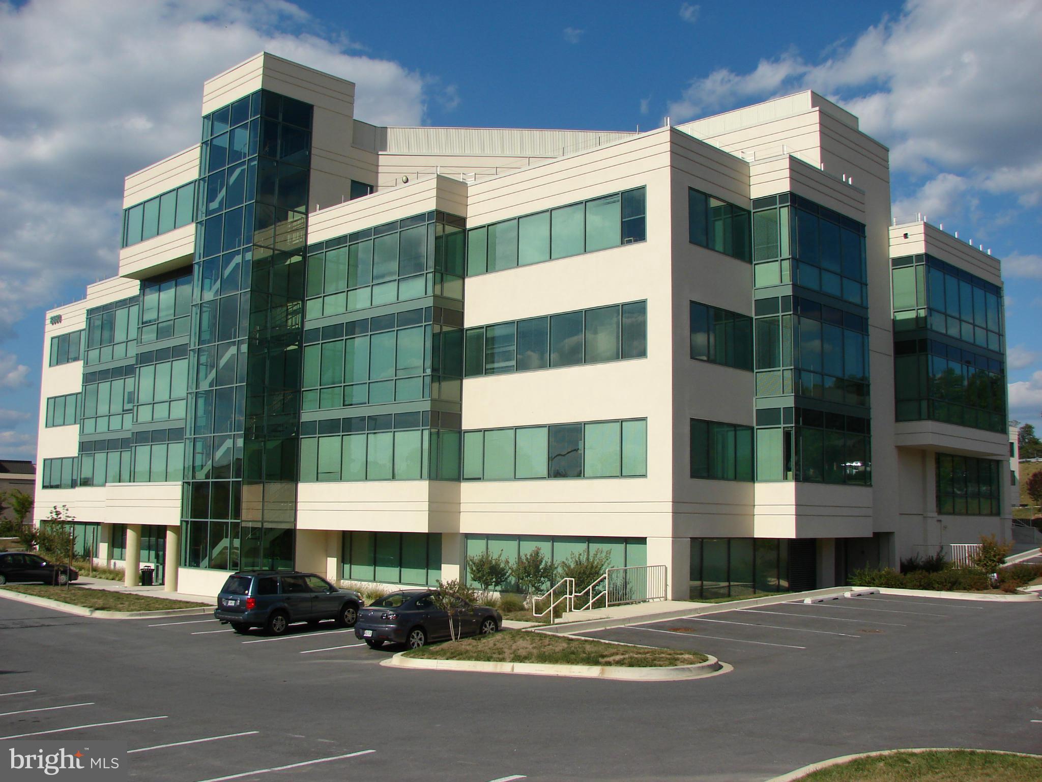 COLUMBIA PARK - Commercial Sale