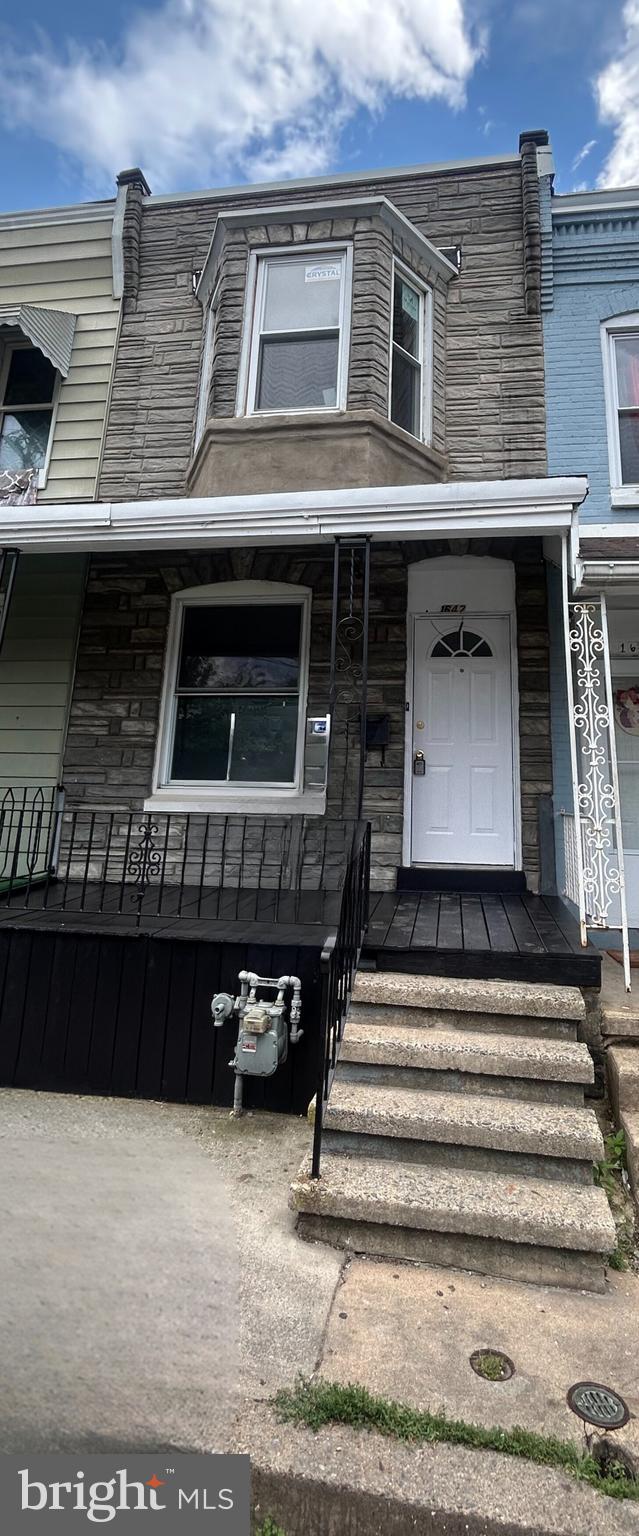 1642 MUHLENBERG STREET