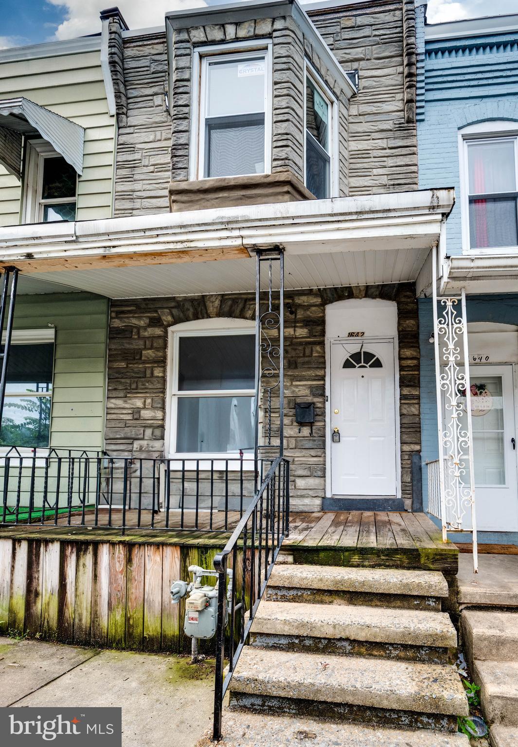 1642 MUHLENBERG STREET