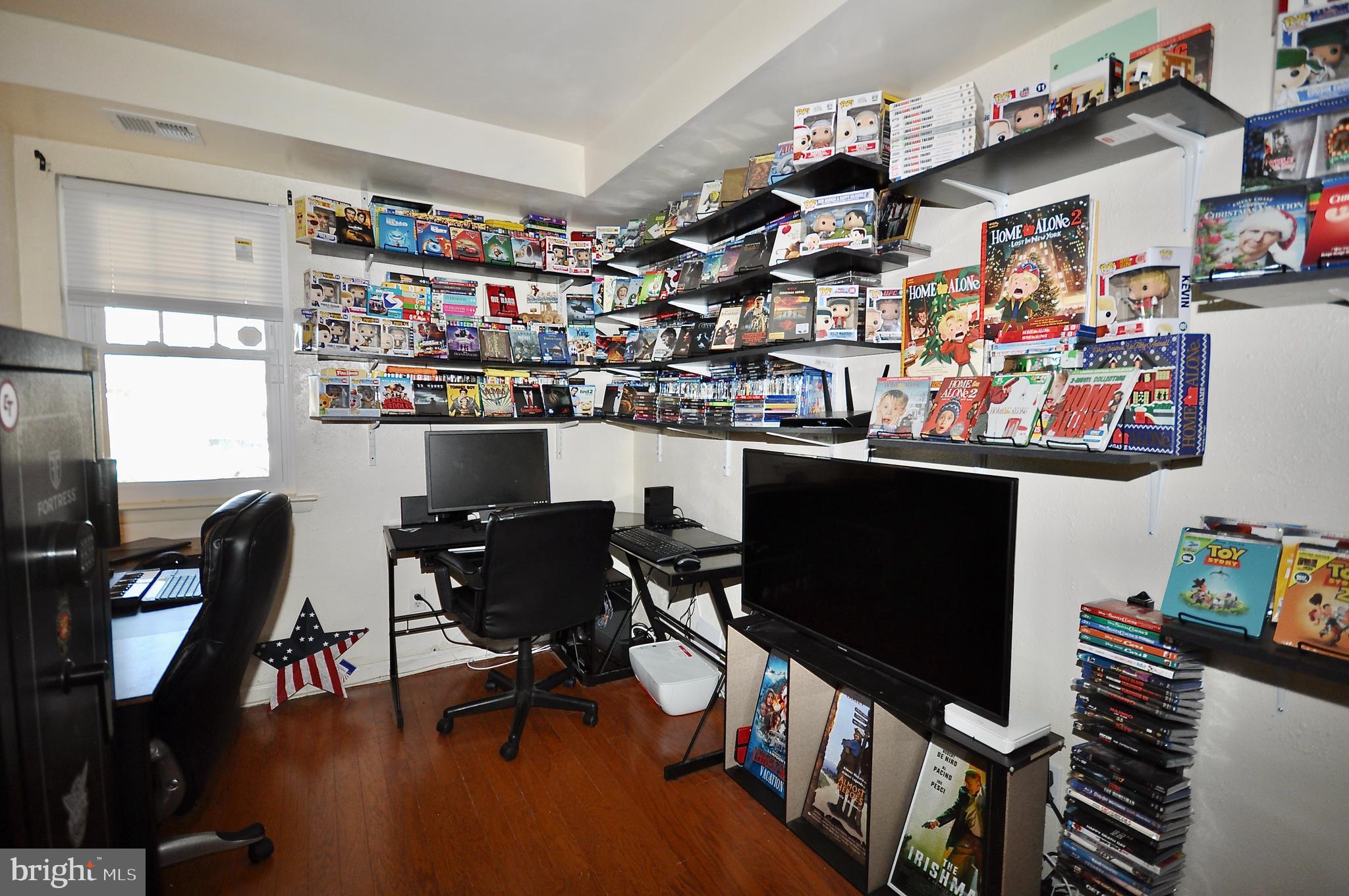 NESHAMINY VALLEY - Residential