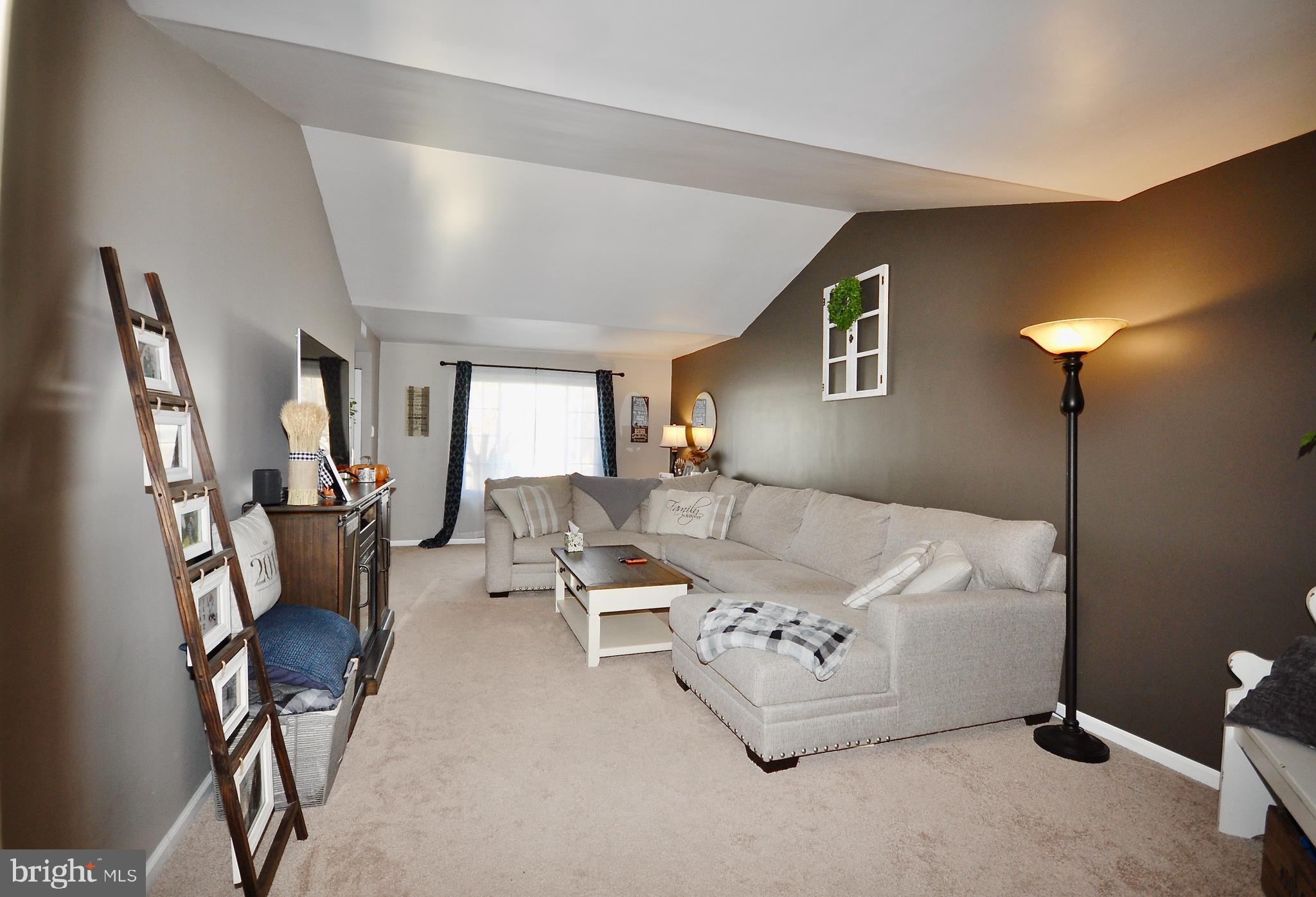 NESHAMINY VALLEY - Residential