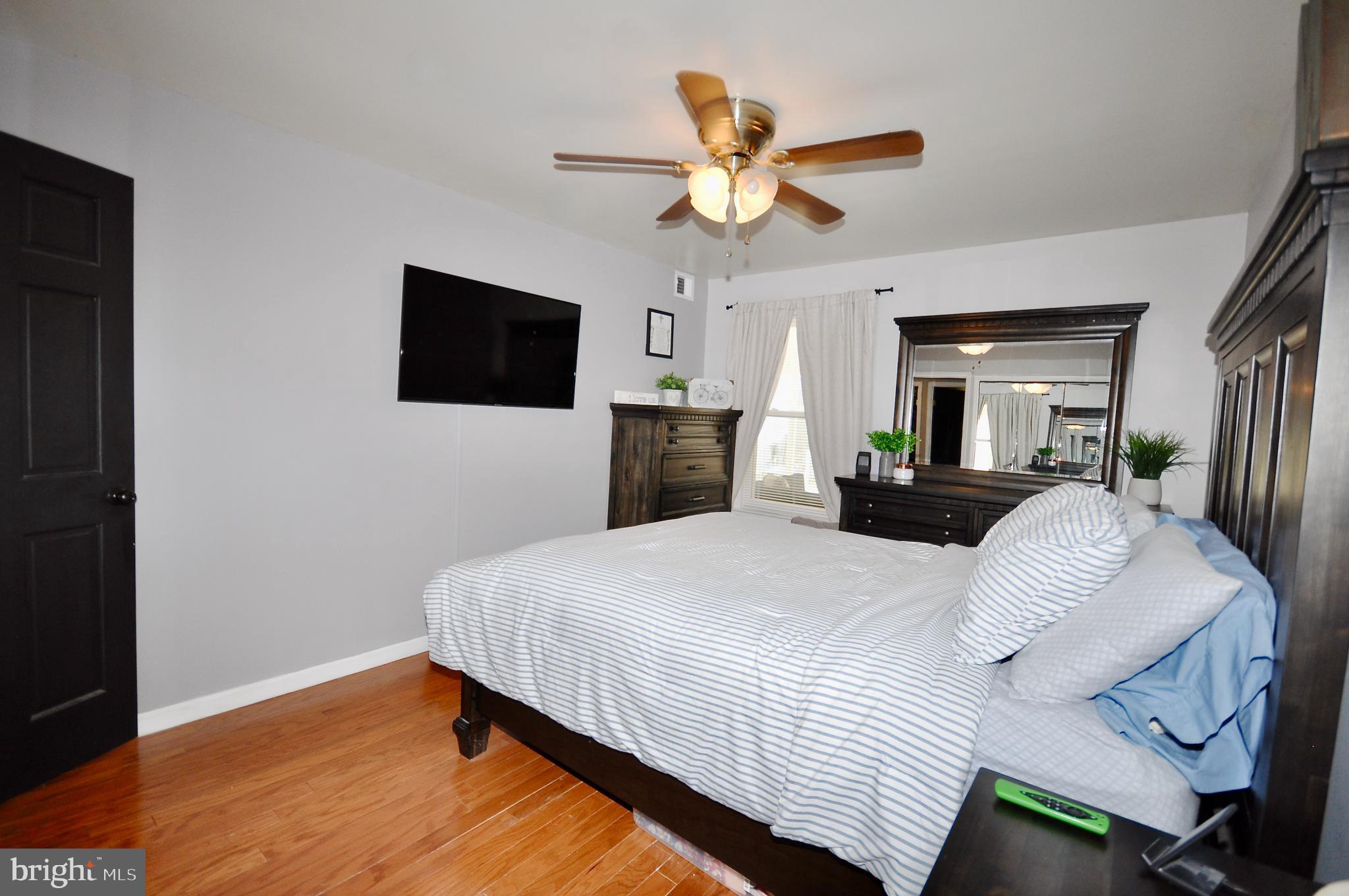 NESHAMINY VALLEY - Residential