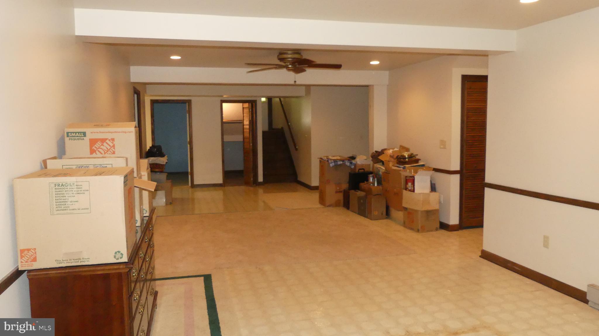 SHENANDOAH CROSSING - Residential