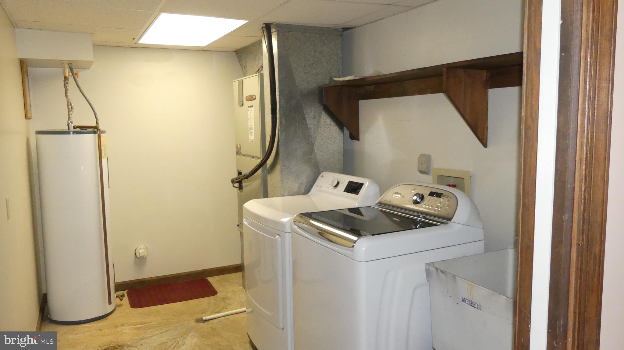 SHENANDOAH CROSSING - Residential