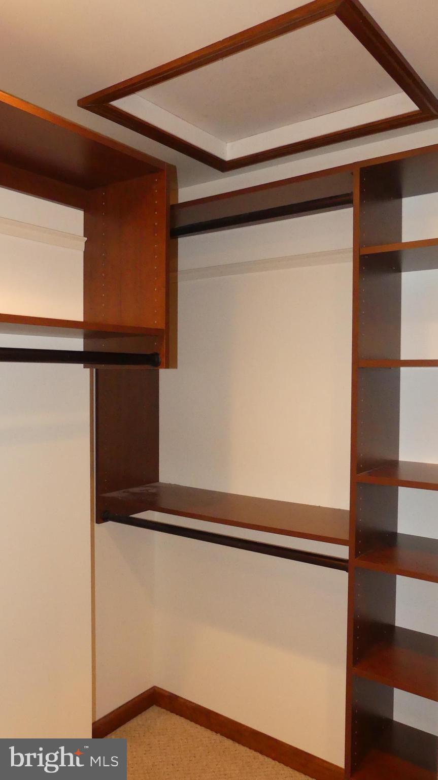 SHENANDOAH CROSSING - Residential