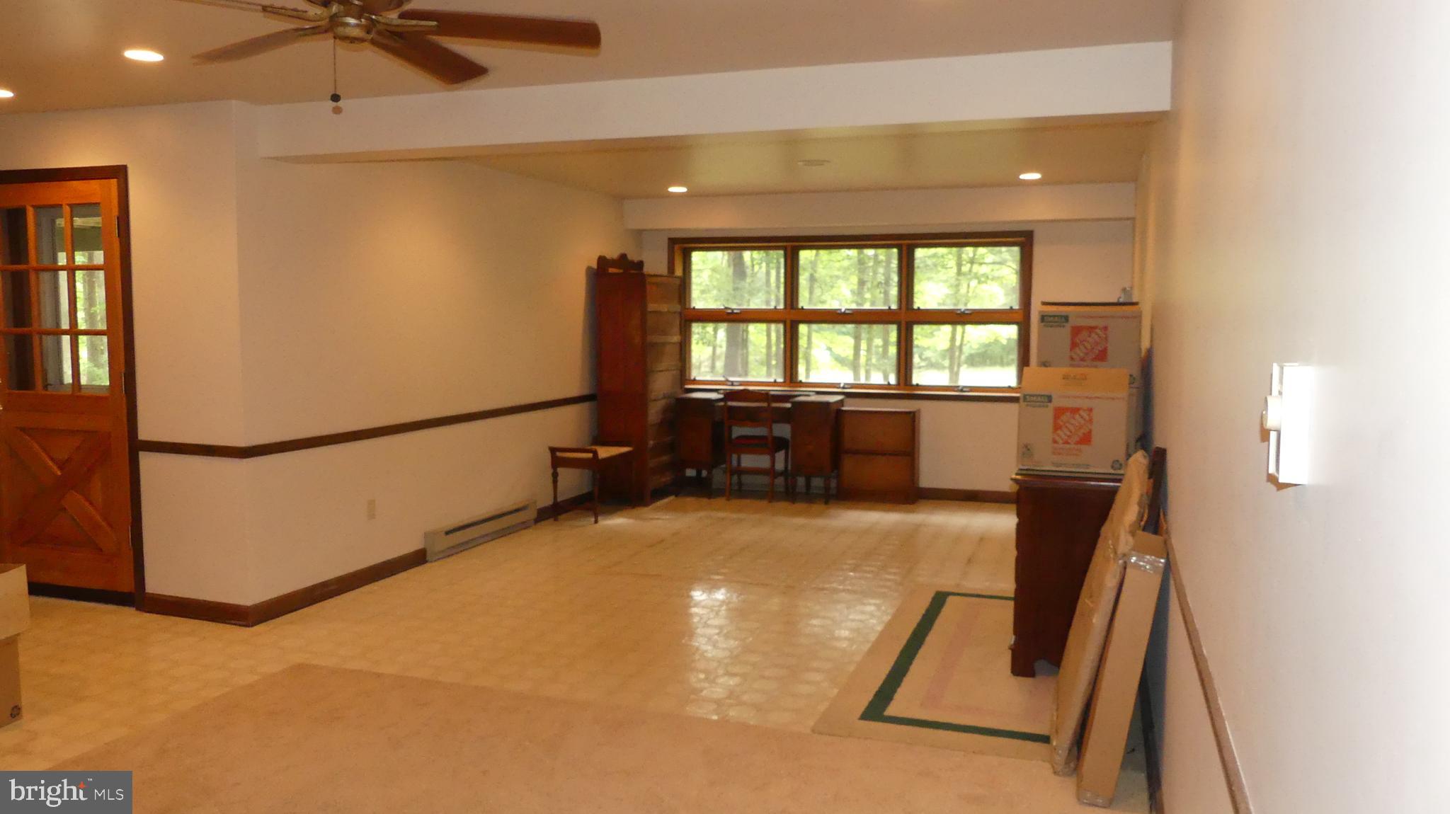 SHENANDOAH CROSSING - Residential