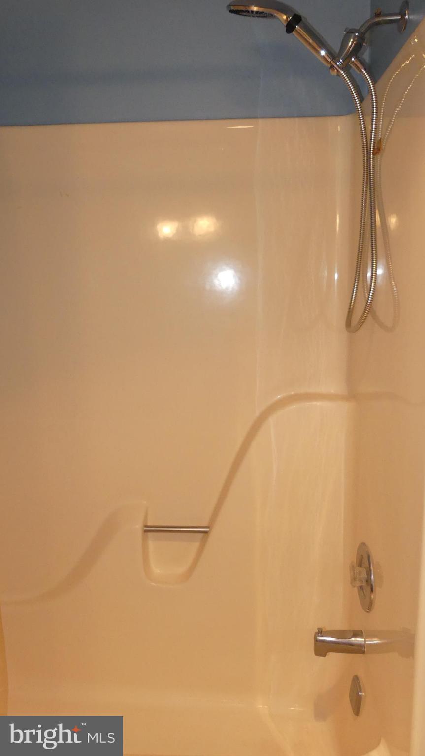 SHENANDOAH CROSSING - Residential