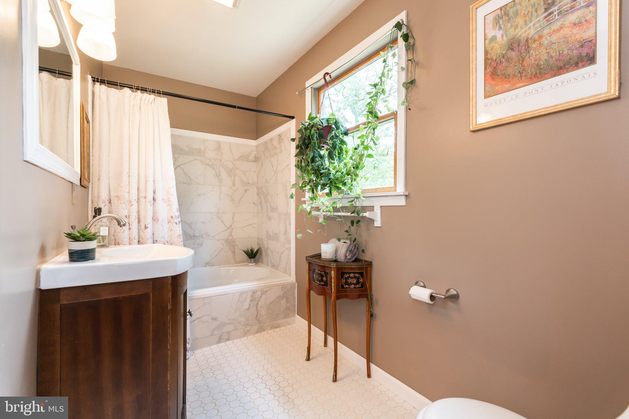 OAKLEIGH - Residential