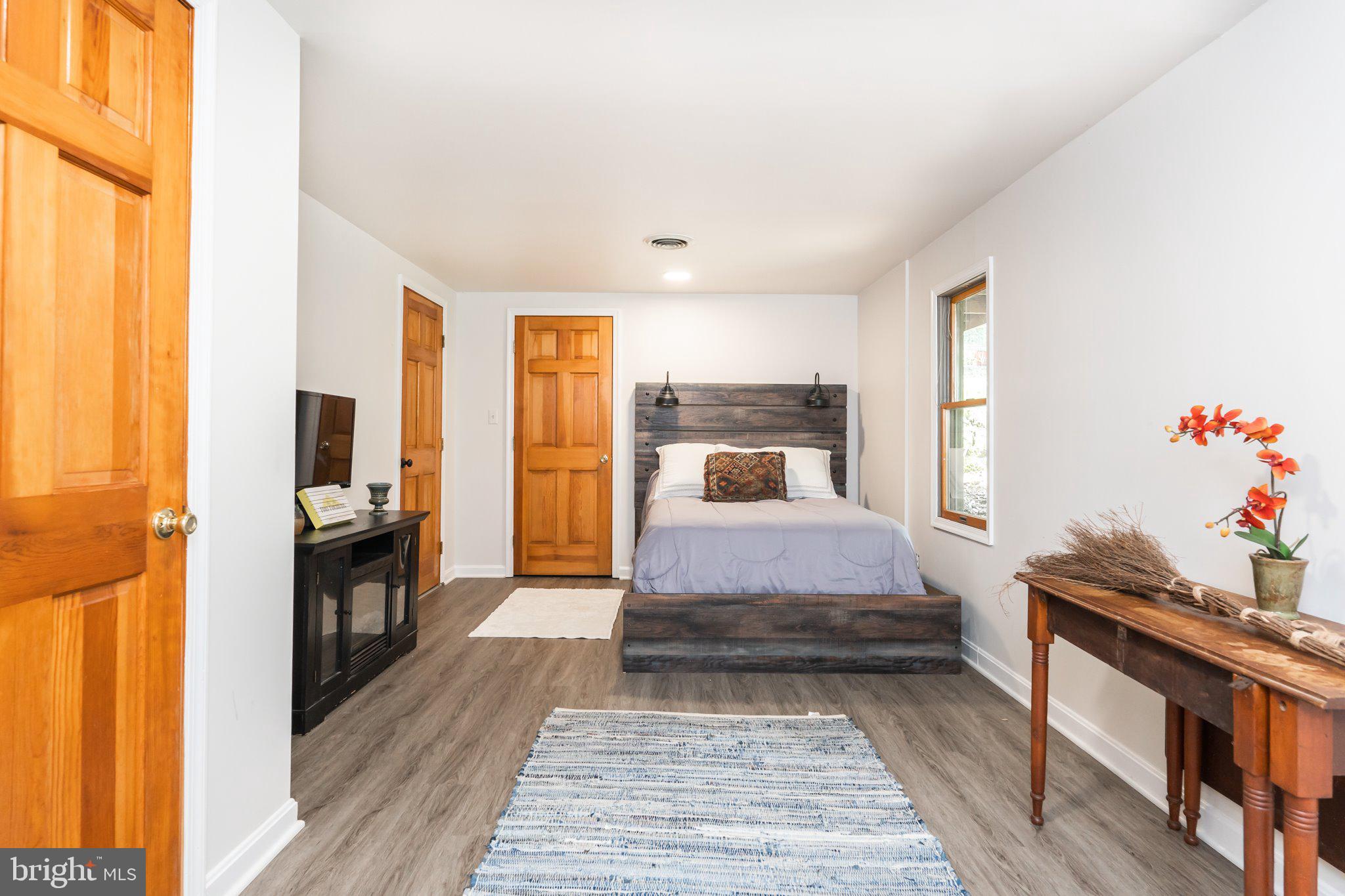 OAKLEIGH - Residential