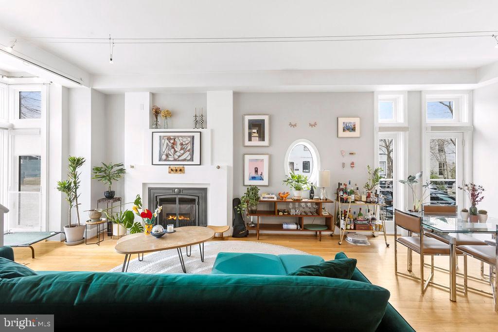 2131 10TH STREET NW 2