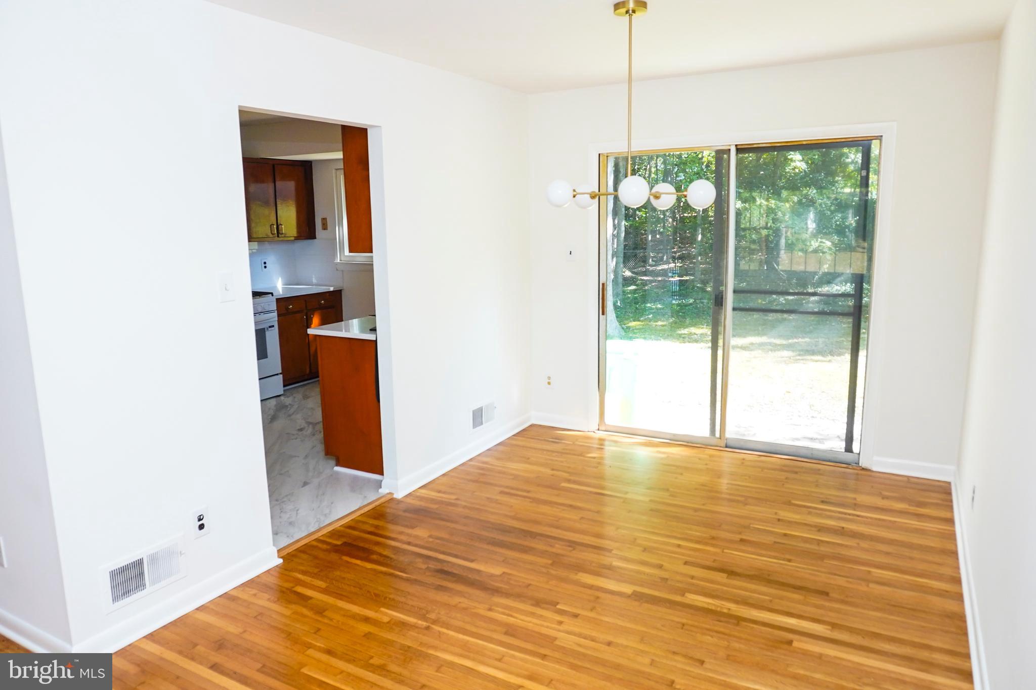 WALKER HILL - Residential