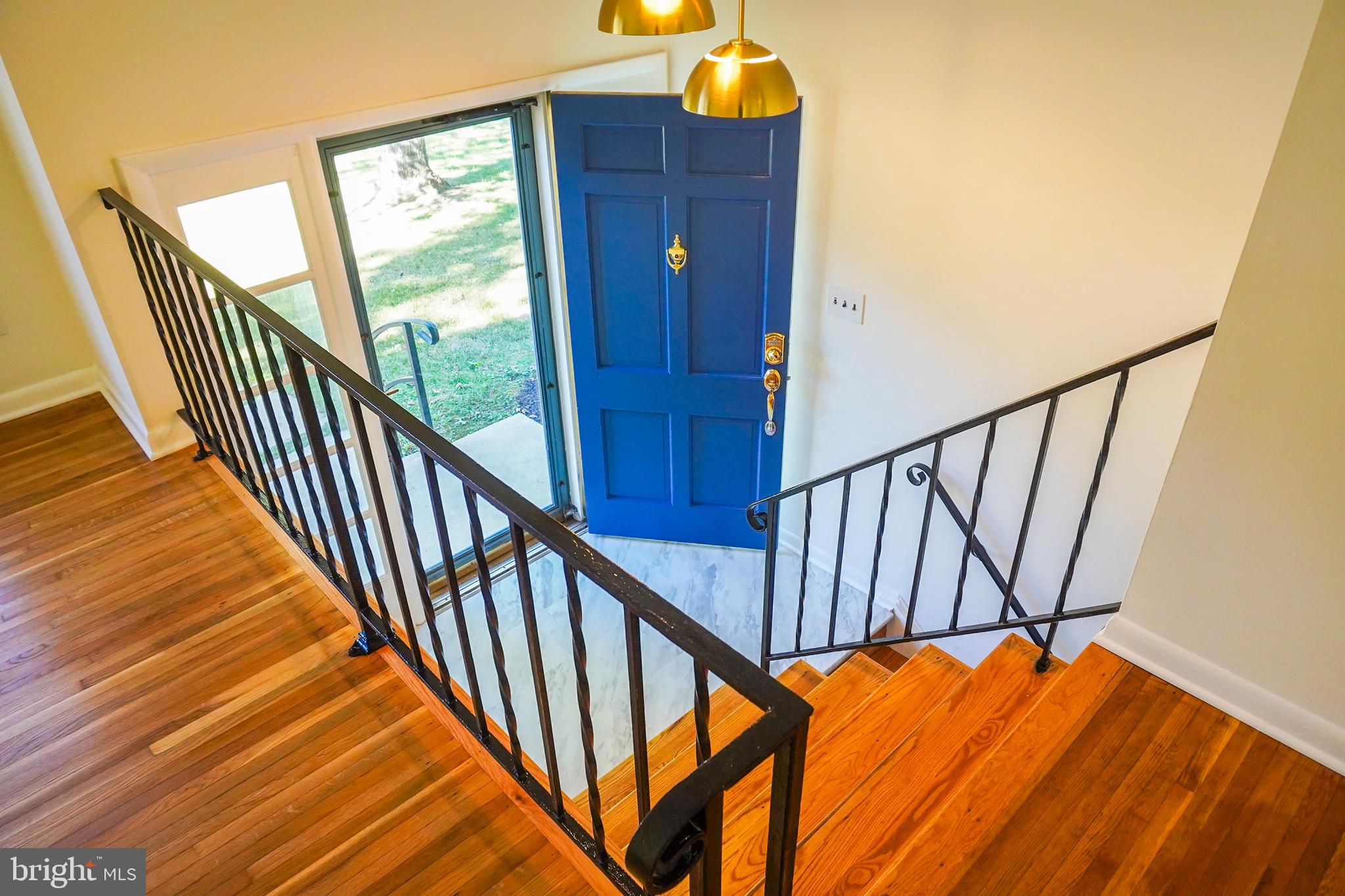 WALKER HILL - Residential