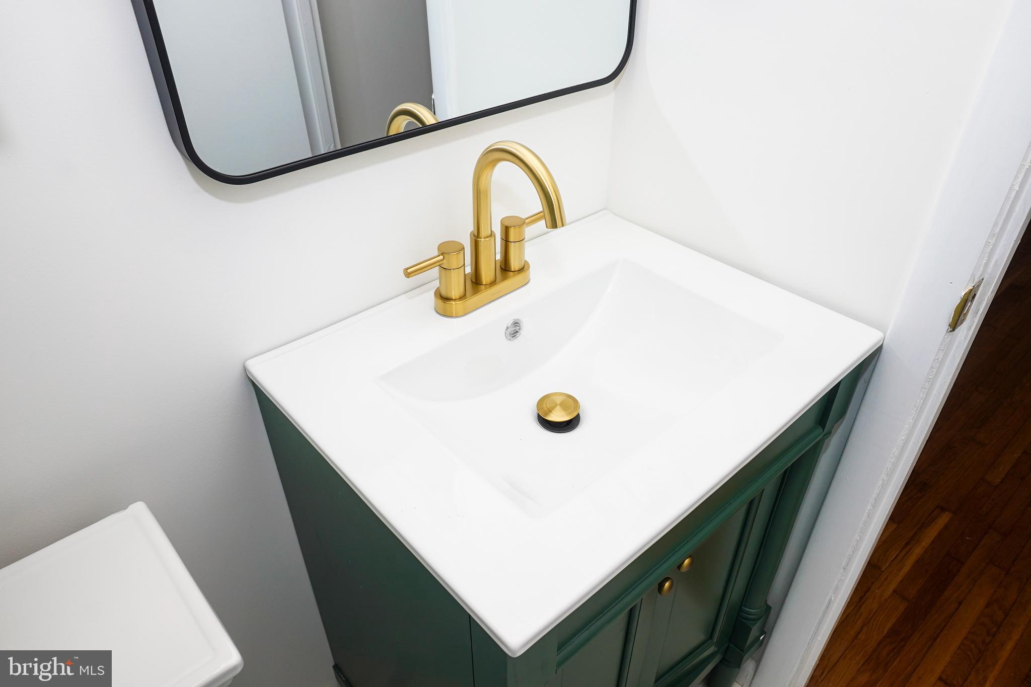 WALKER HILL - Residential