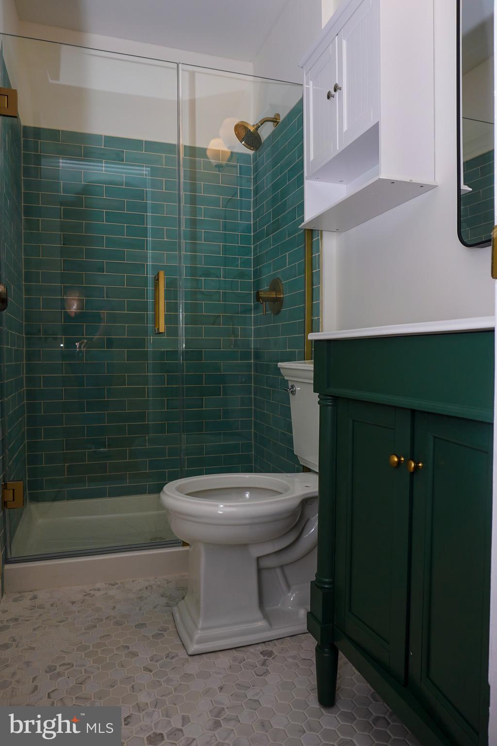 WALKER HILL - Residential