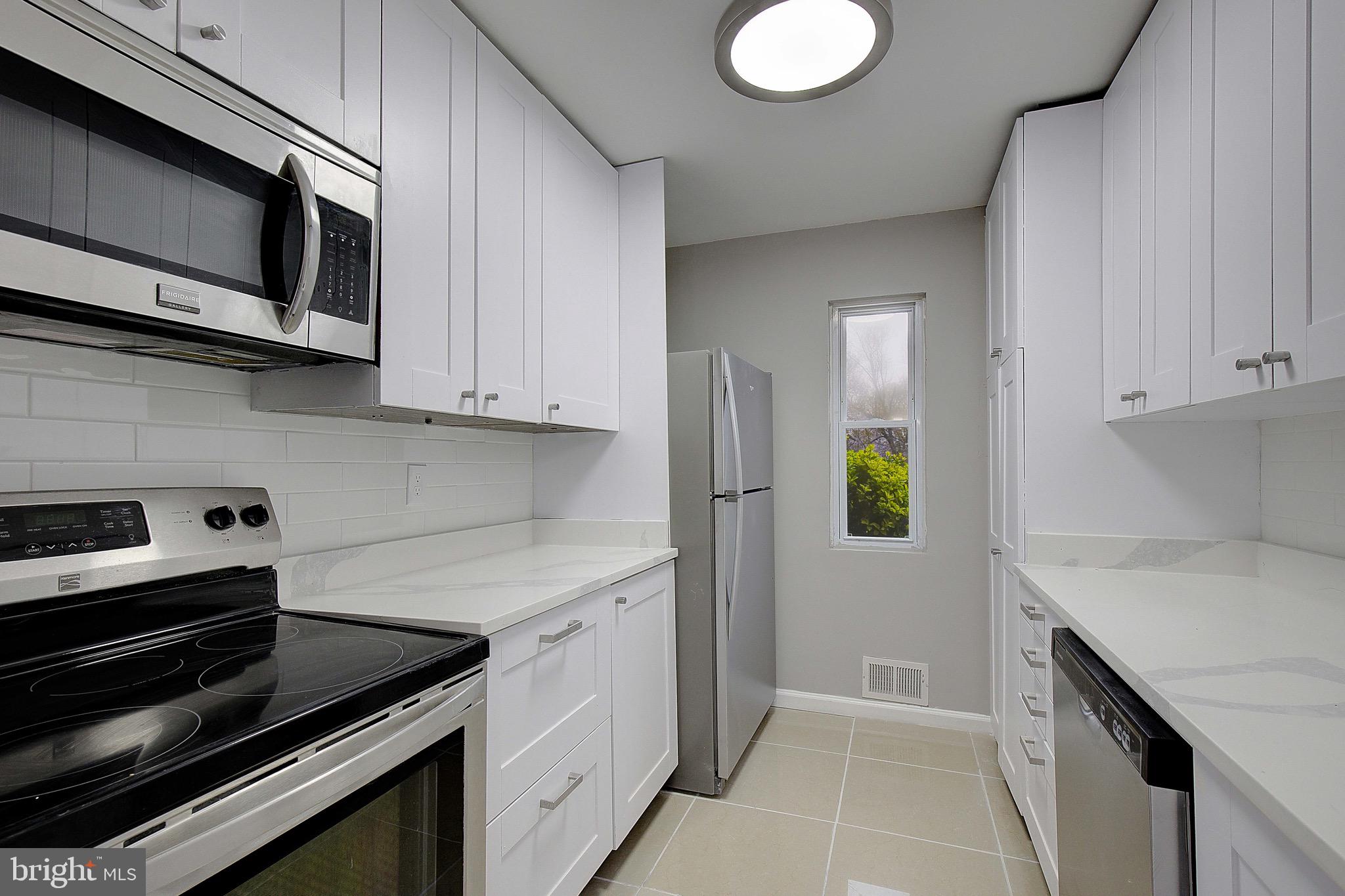 CAPITOL HEIGHTS - Residential Lease