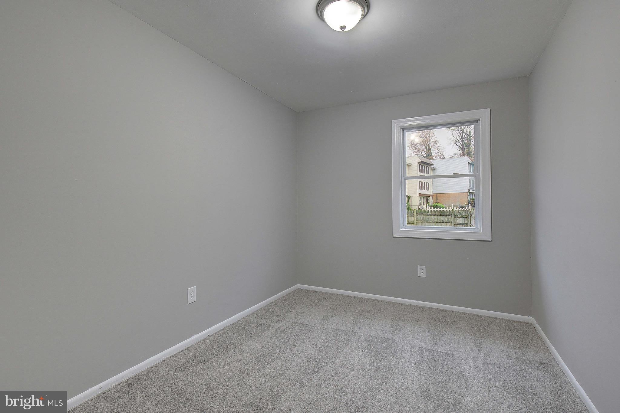 CAPITOL HEIGHTS - Residential Lease