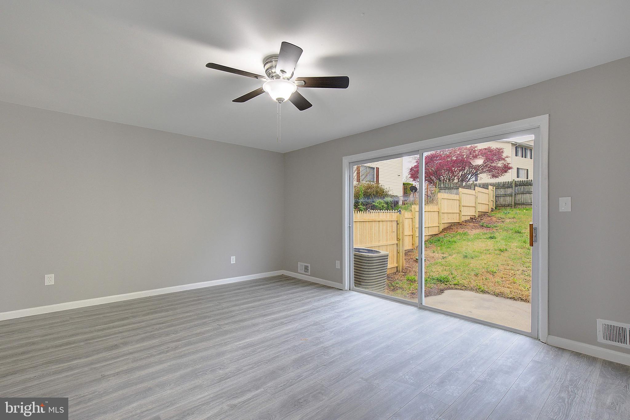 CAPITOL HEIGHTS - Residential Lease