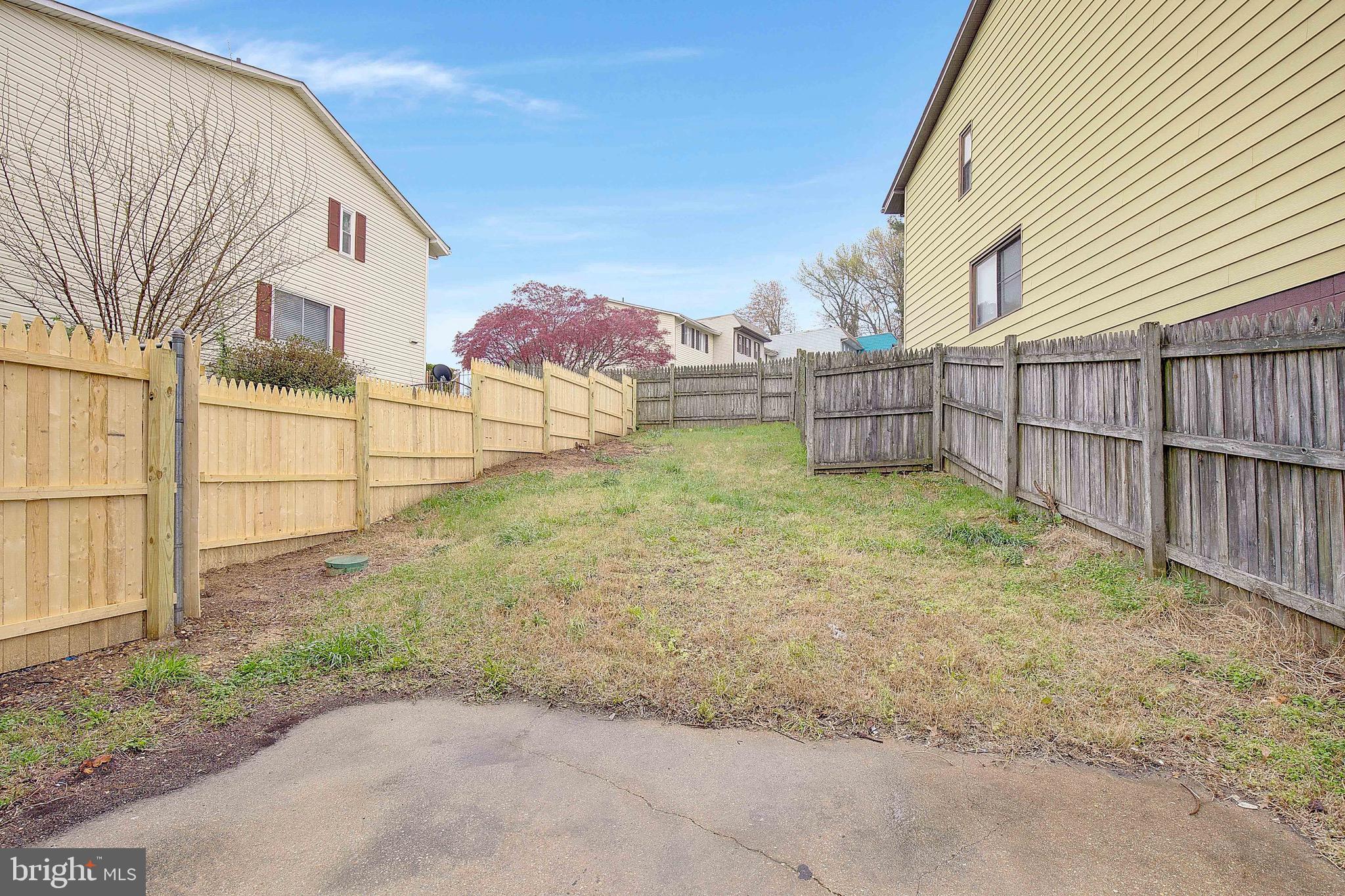 CAPITOL HEIGHTS - Residential Lease