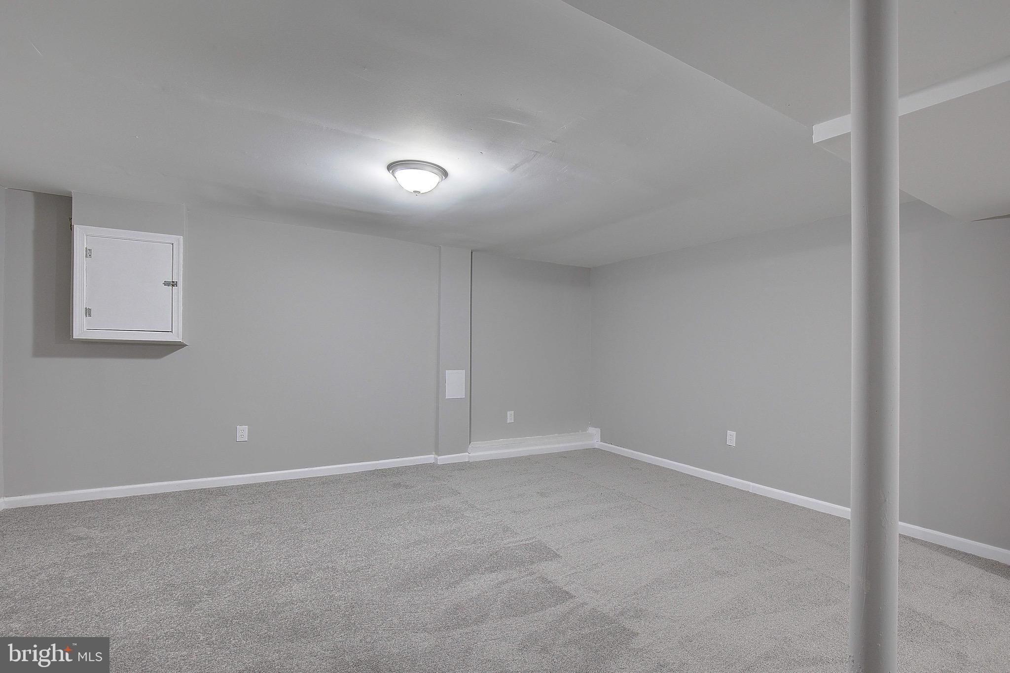 CAPITOL HEIGHTS - Residential Lease